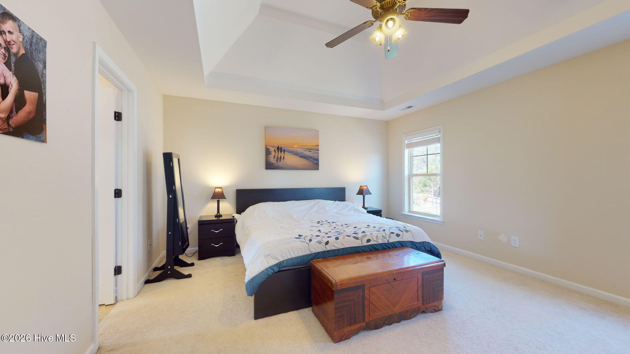 100558979 | Photo 22