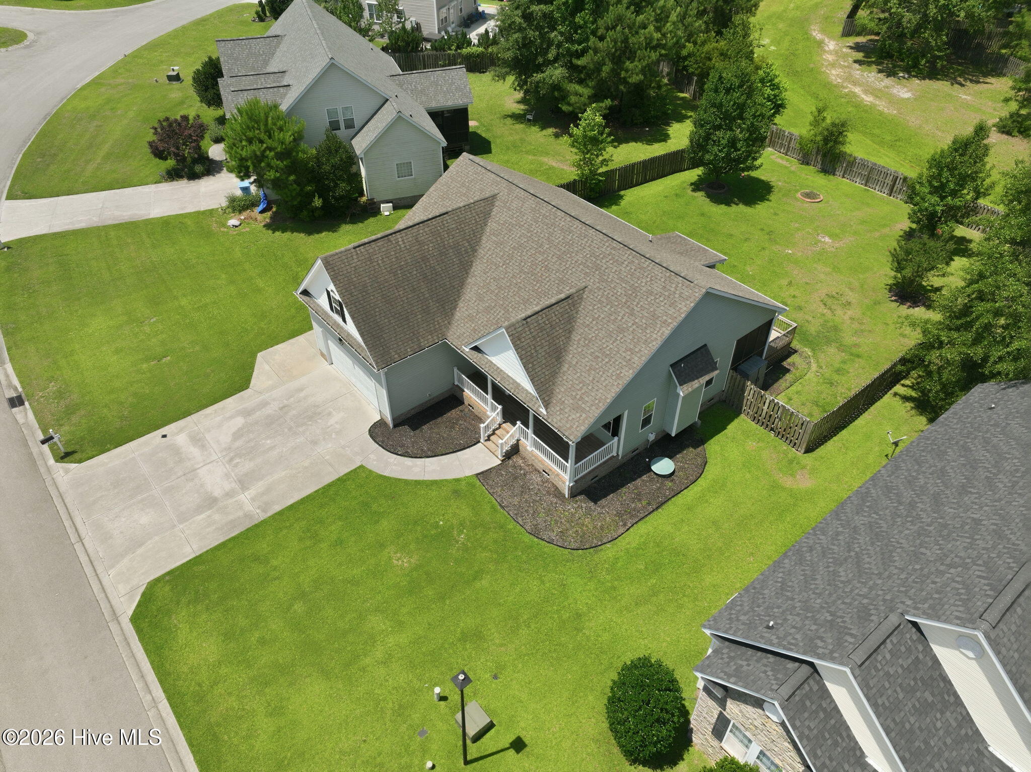 204 Wedgefield Circle,Maple Hill