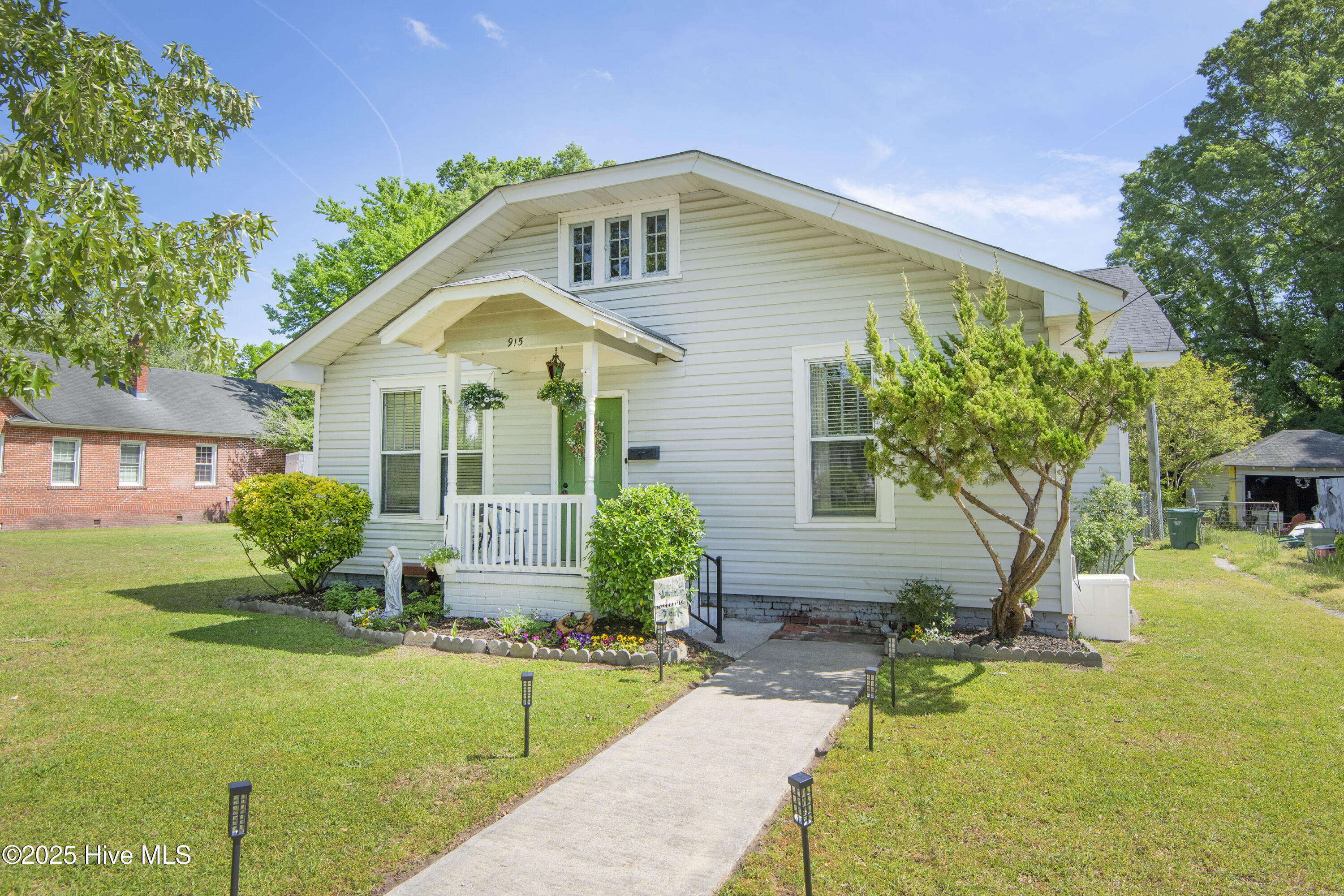 915-st-david-st-1142