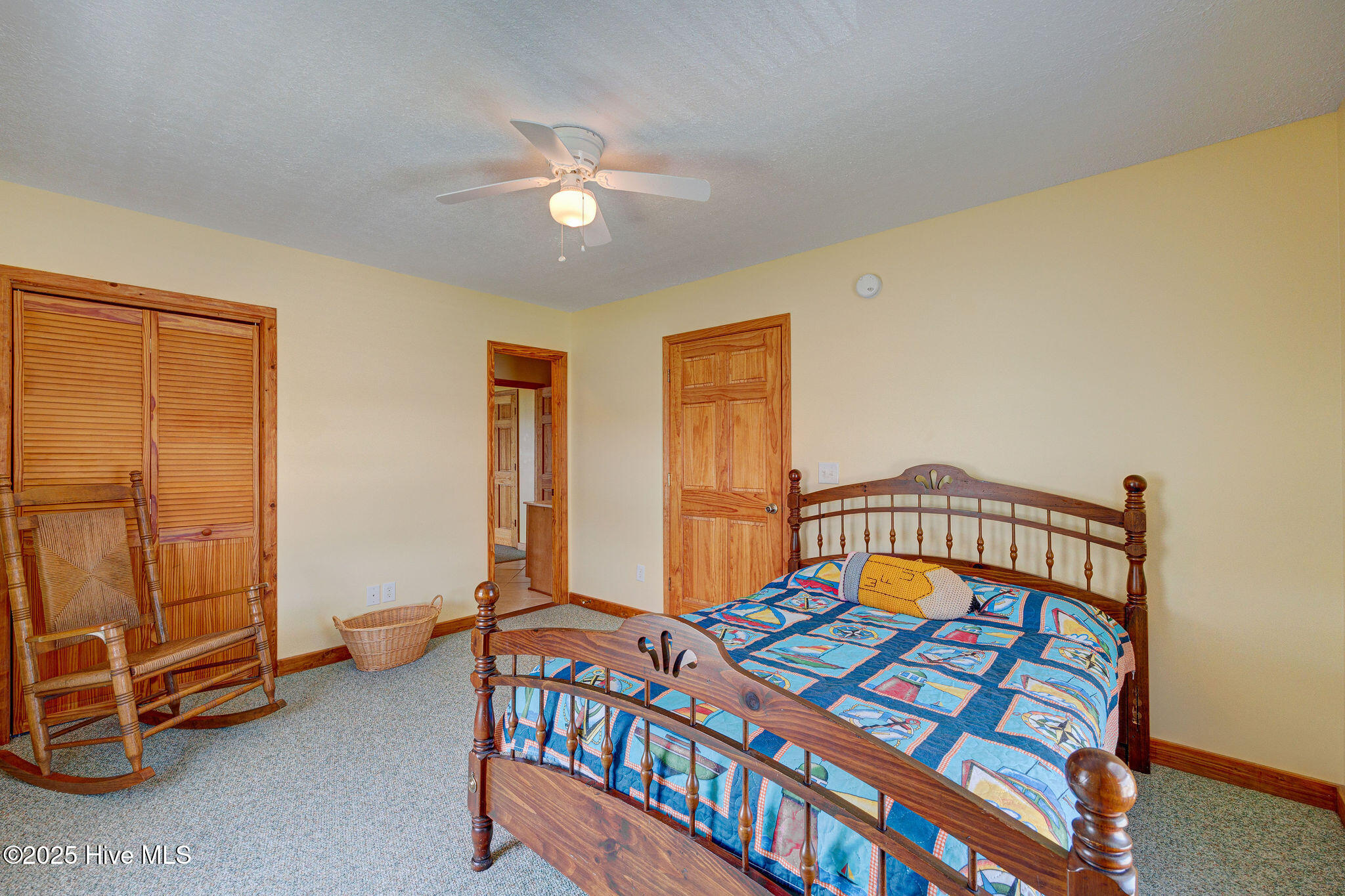 100505826 | Photo 39