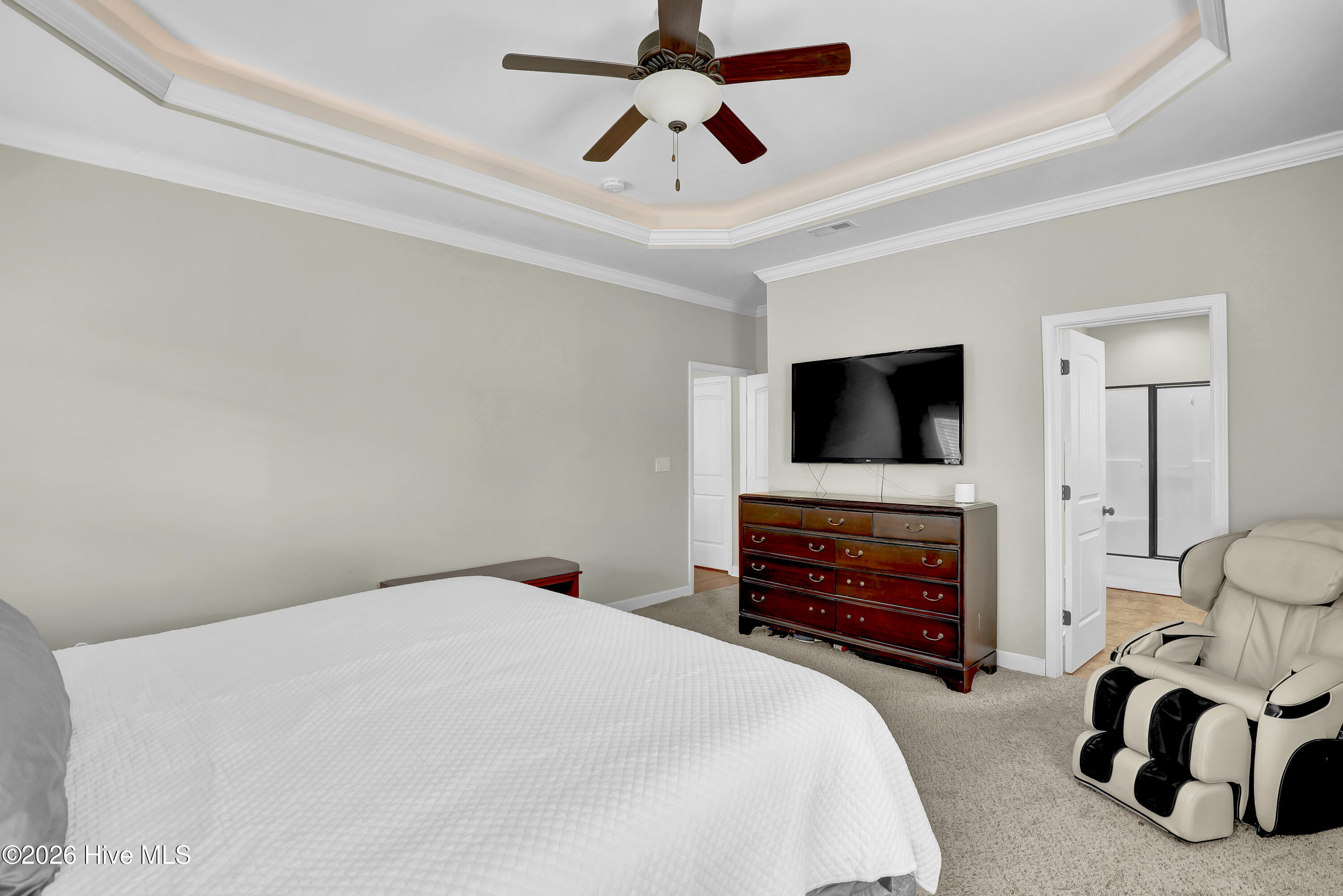 100548162 | Photo 14