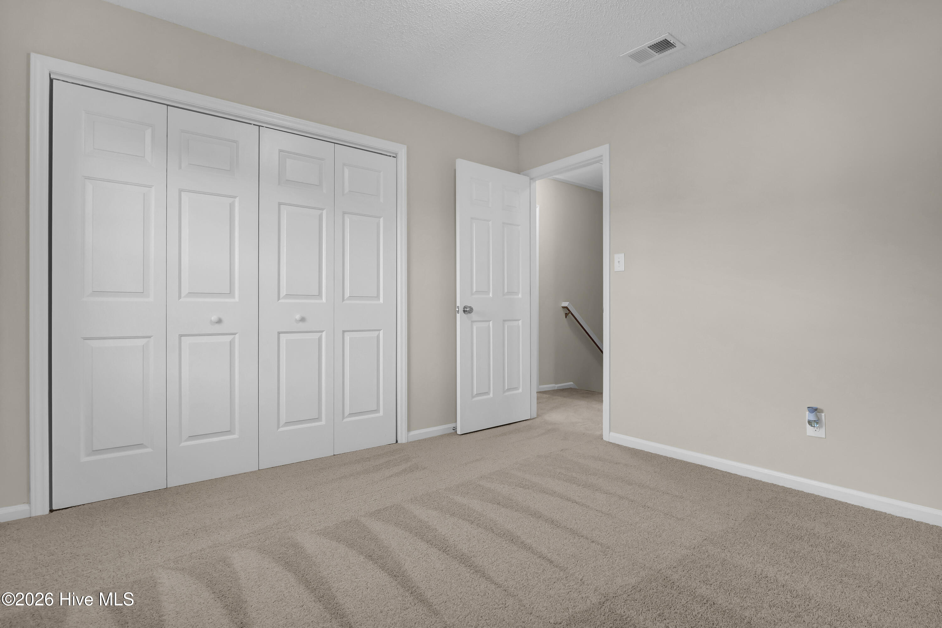 100552013 | Photo 24