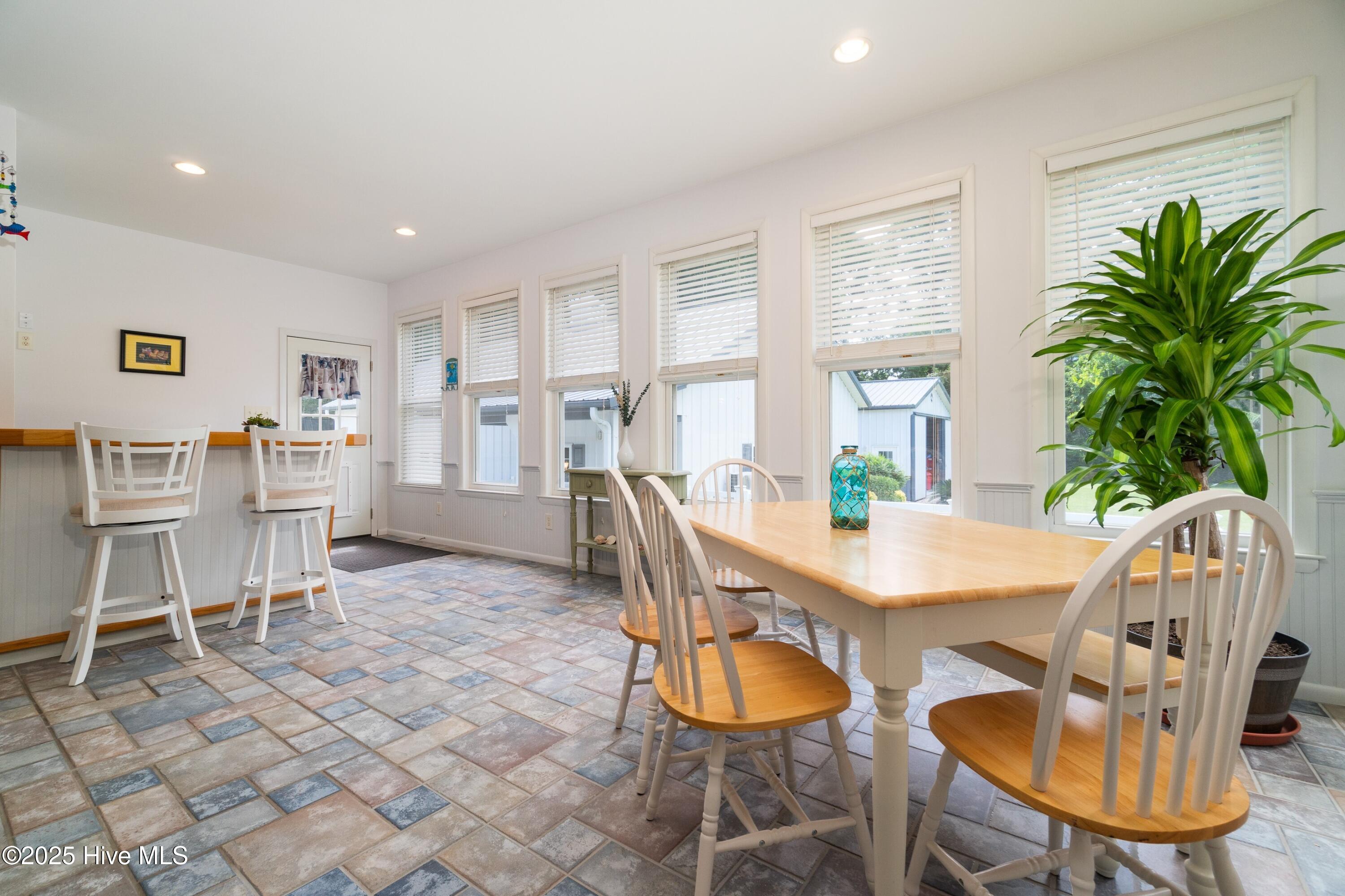 505 Ragan Road,Oriental