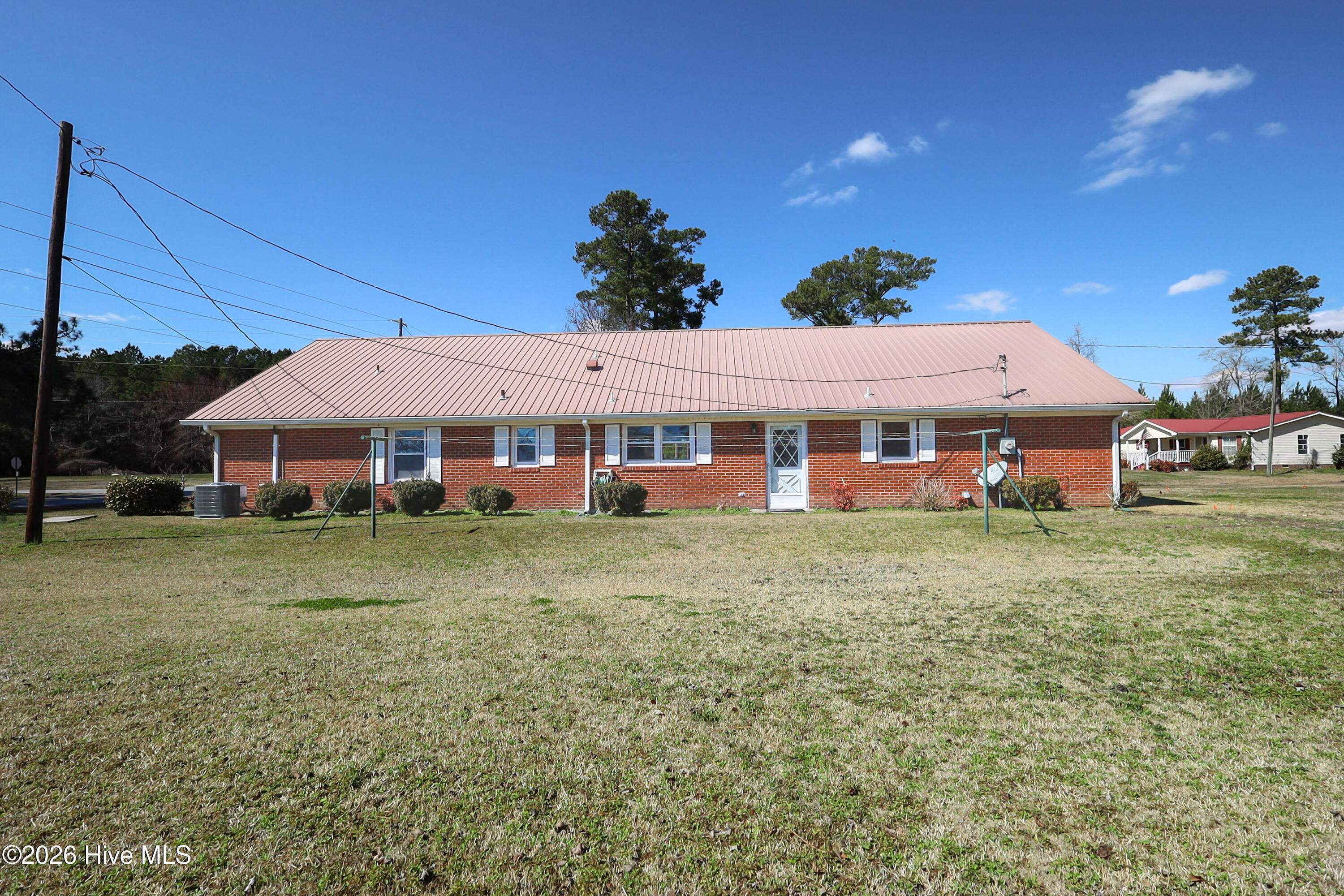 100556838 | Photo 50