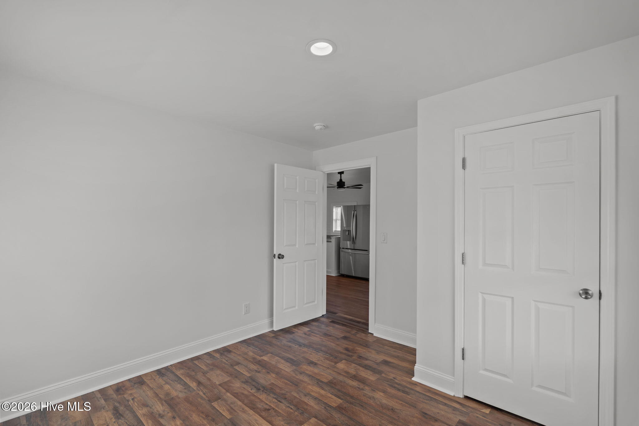 100555774 | Photo 28