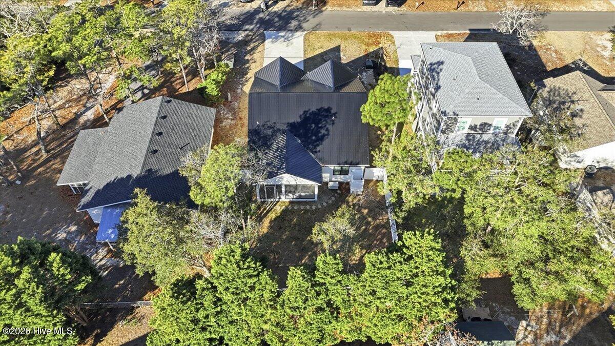 100552263 | Photo 41