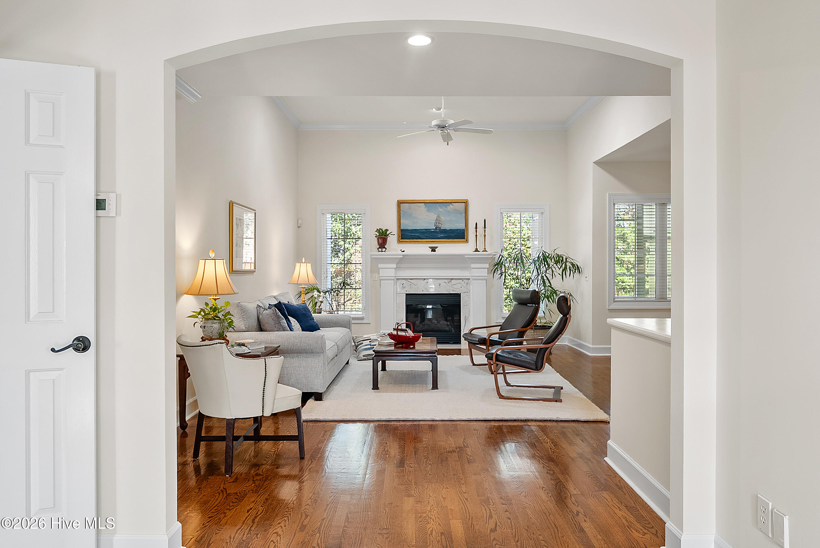 100549732 | Photo 15