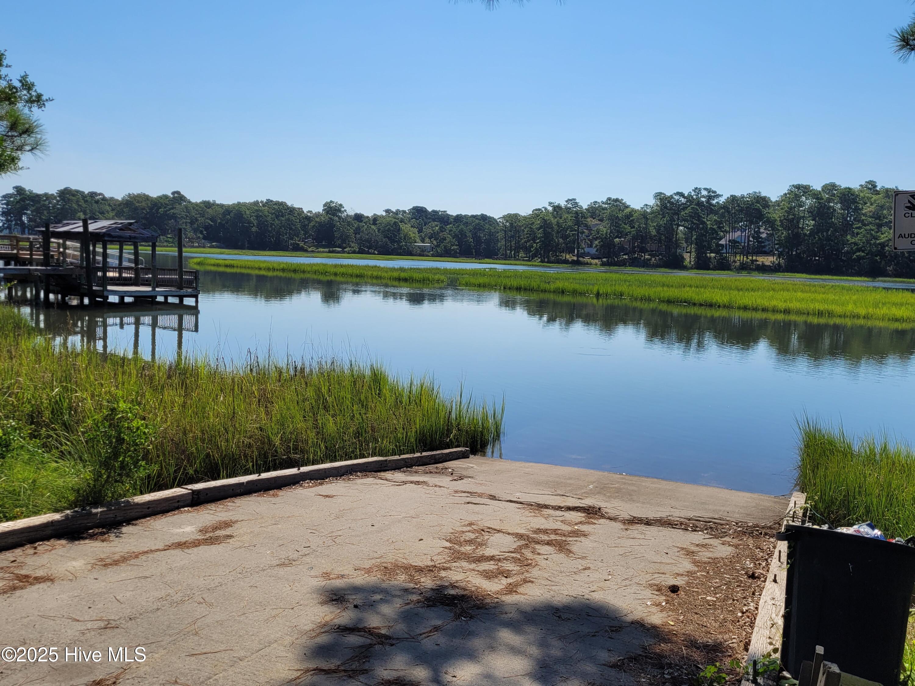 100521467 | Photo 24