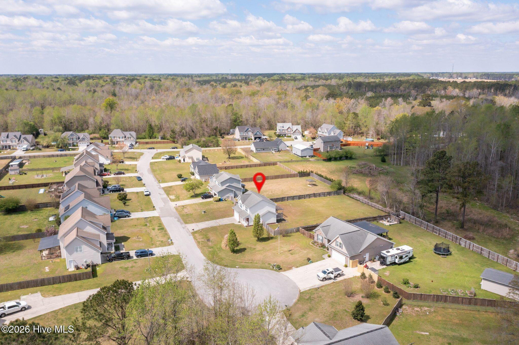 100565163 | Photo 52