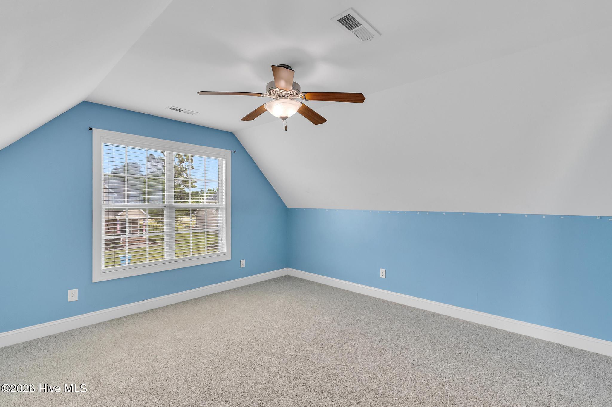 417 Meadowland Circle,Maple Hill