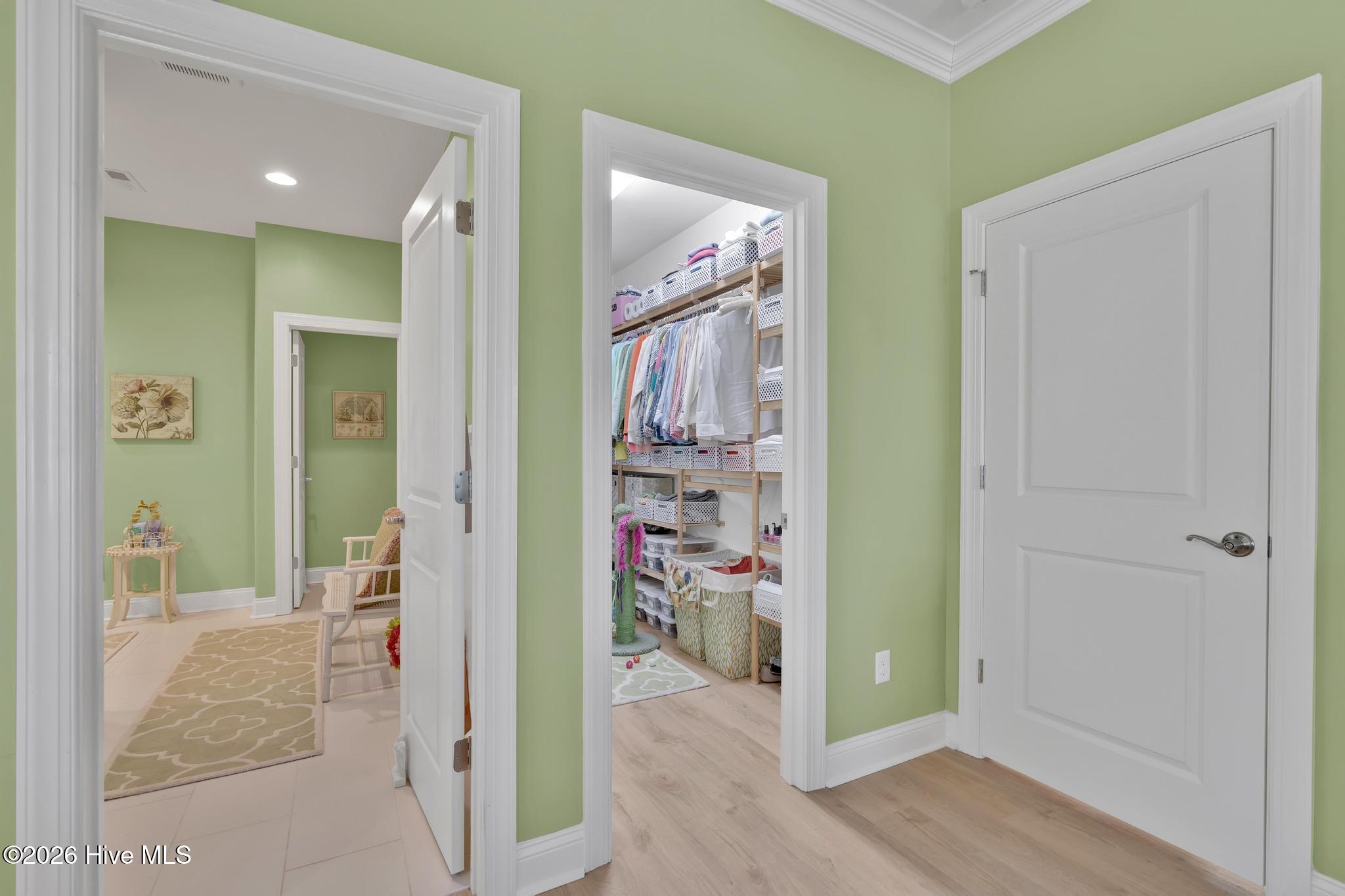 100552024 | Photo 23