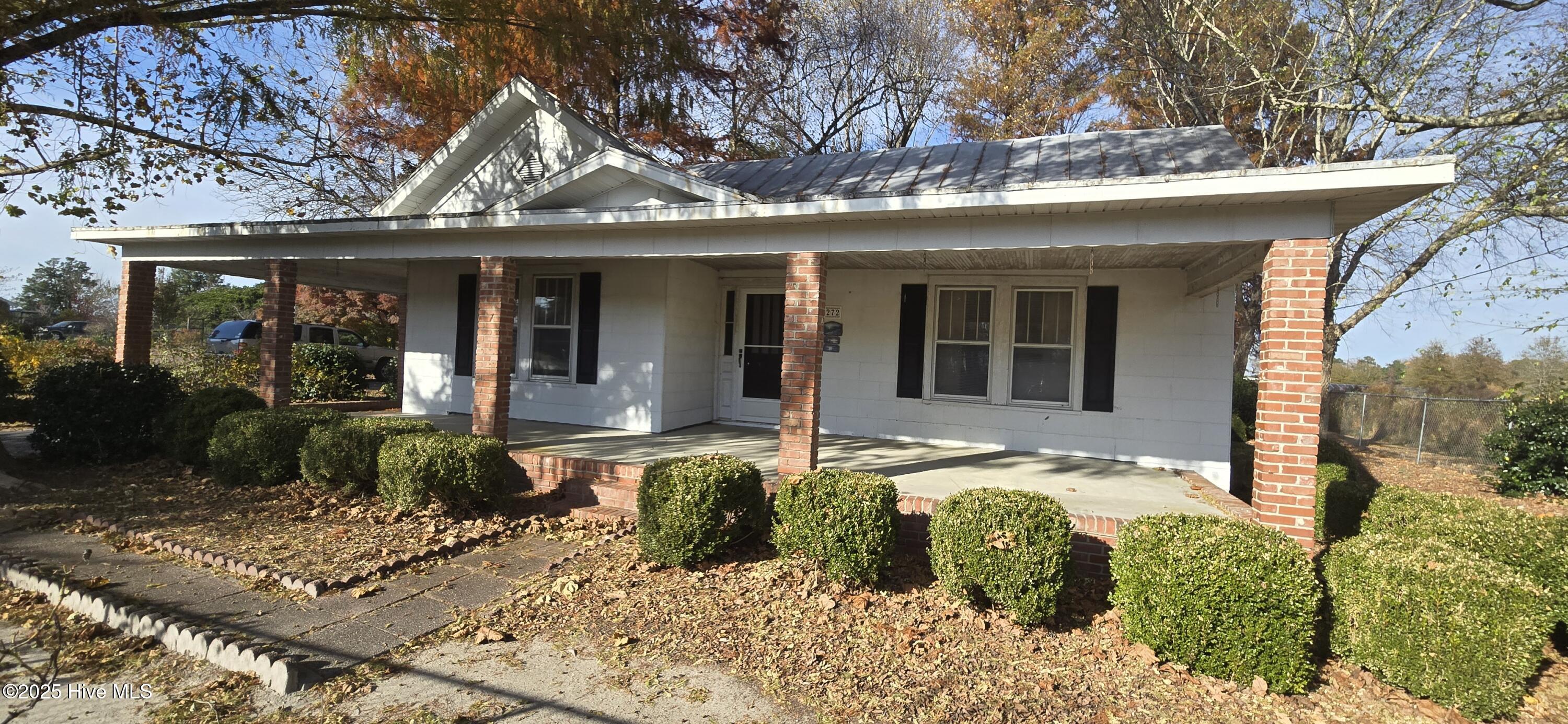 Homes for sale in Ayden, NC | 272 W Littlefield Rd, Ayden, NC 28513 | MLS# 100543541