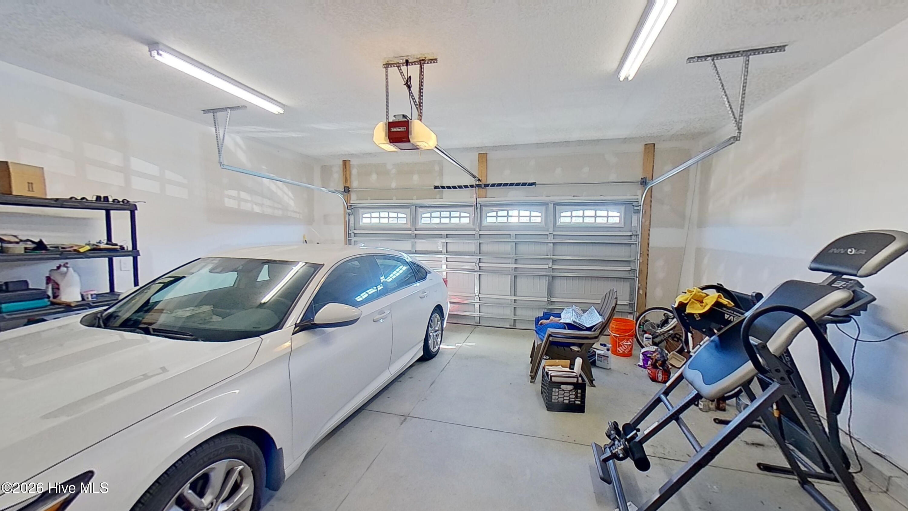 100567231 | Photo 12