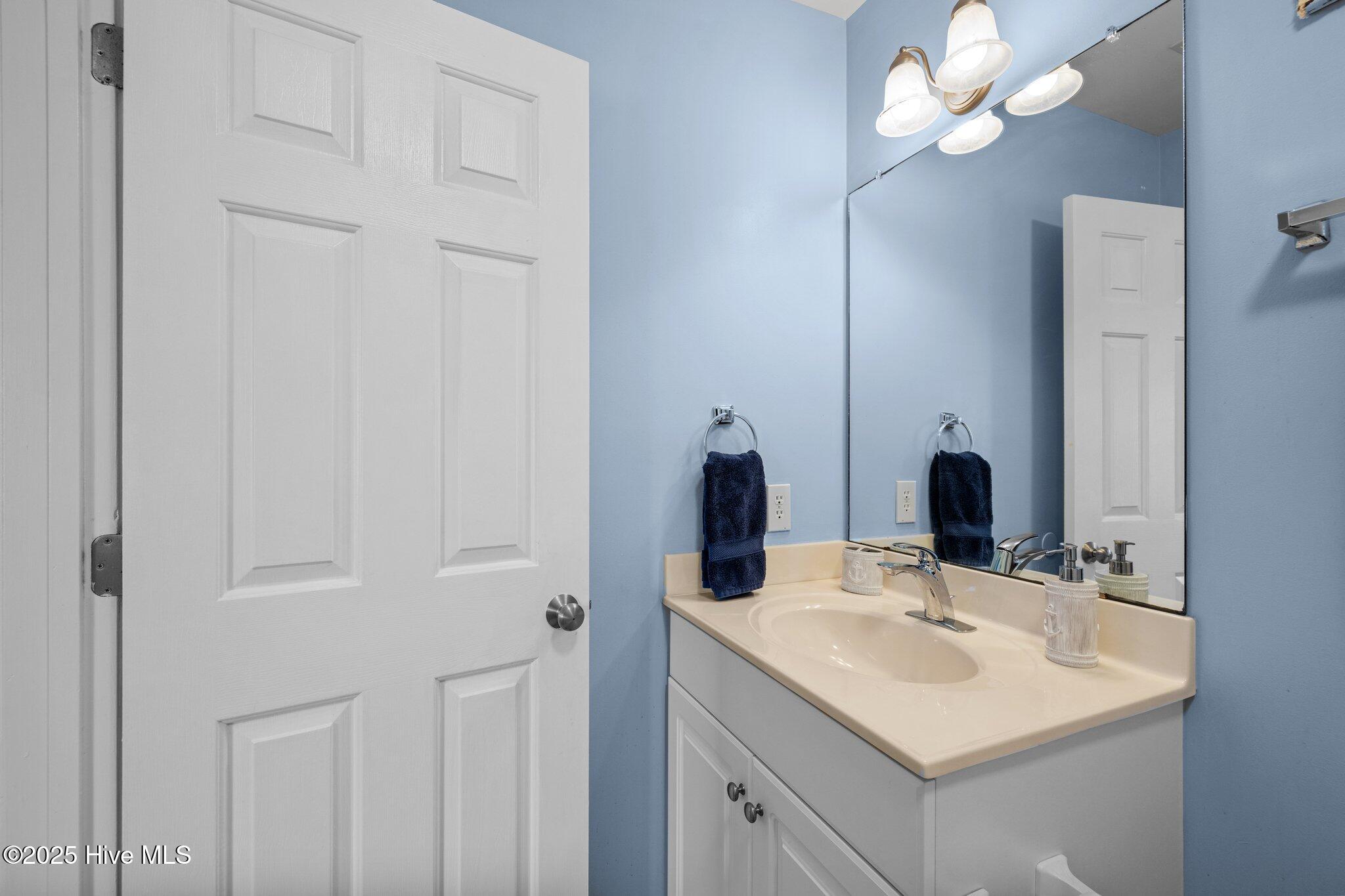 100509576 | Photo 37