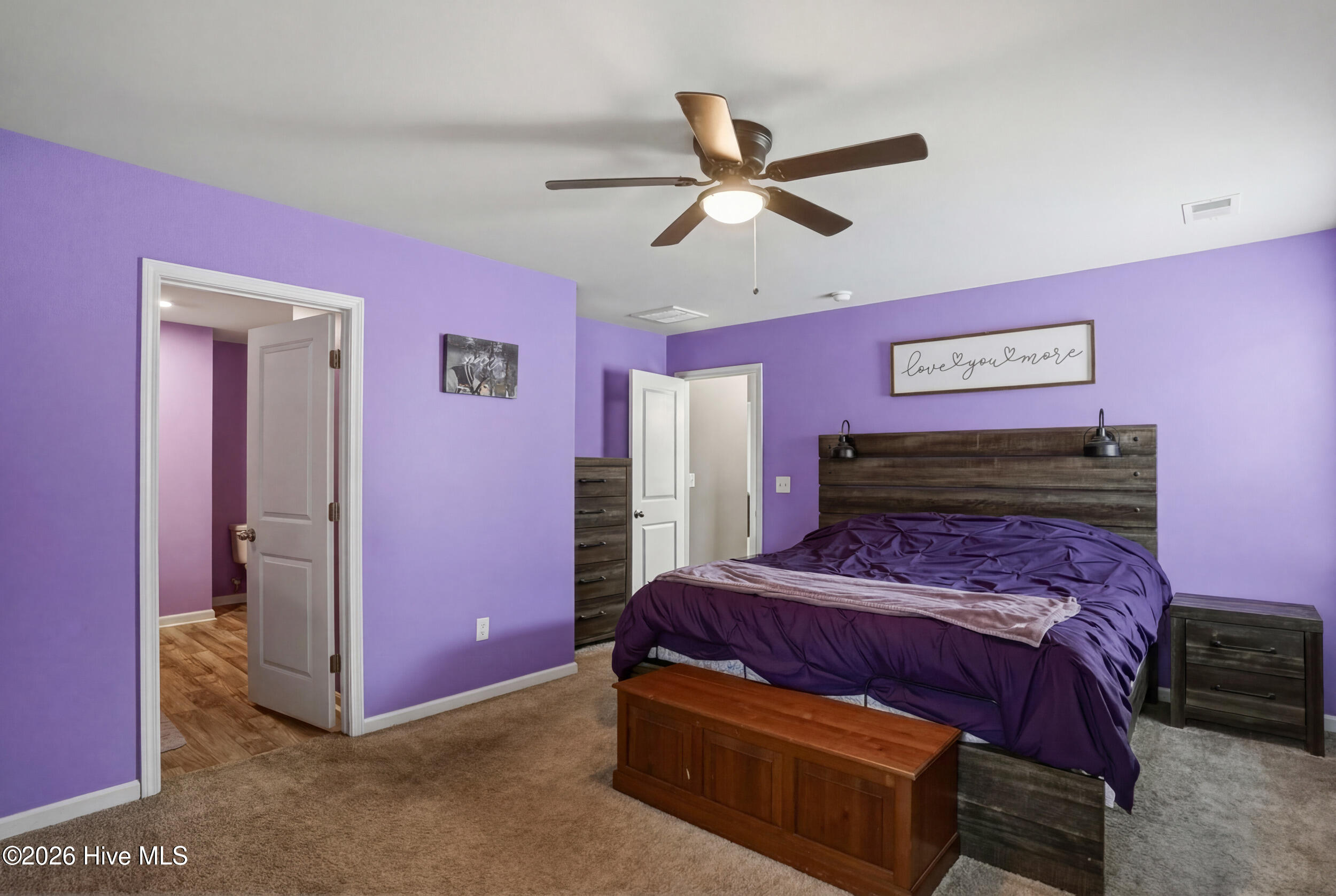 100556513 | Photo 25