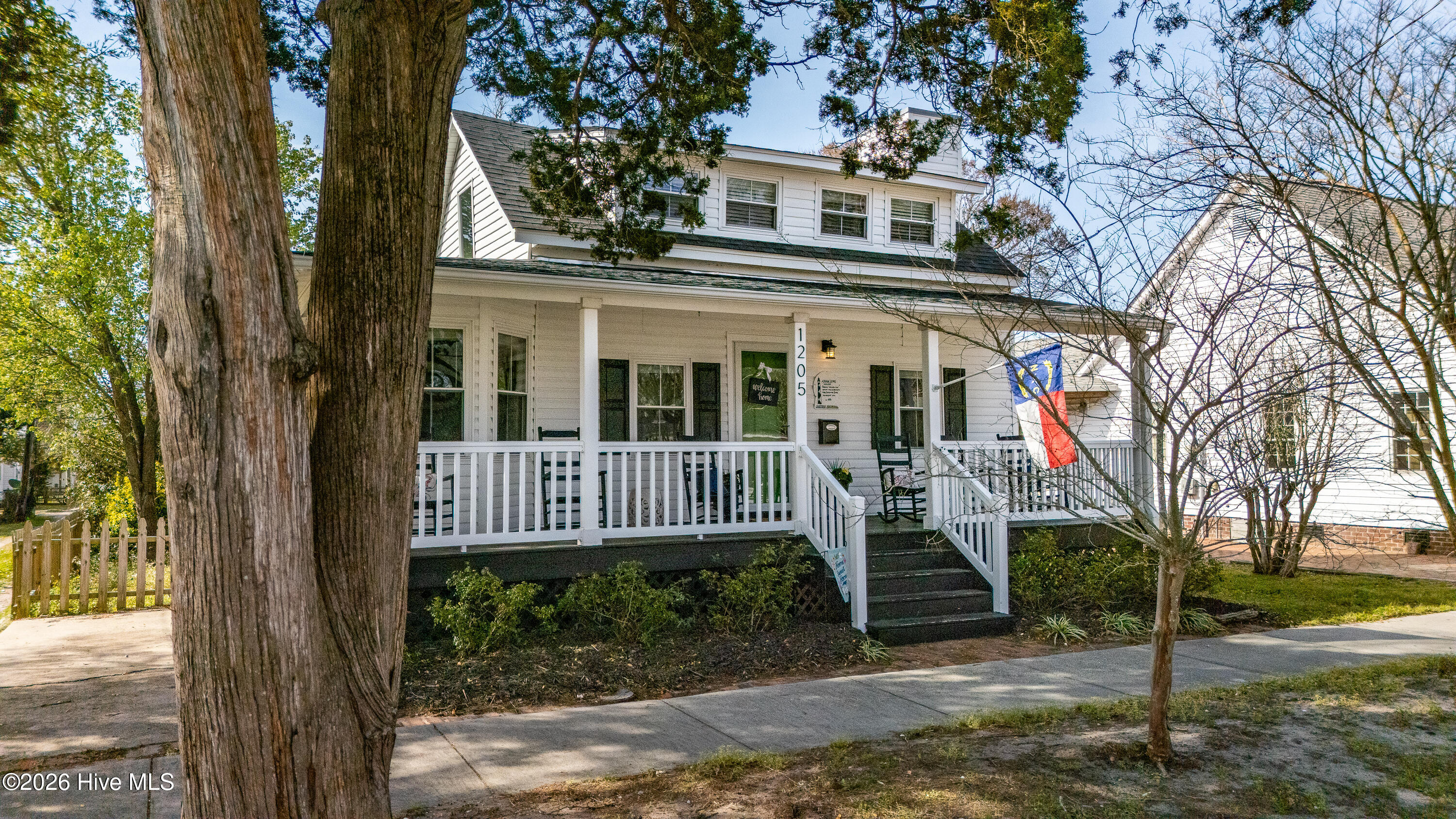 Featured Property 1205 Evans 
