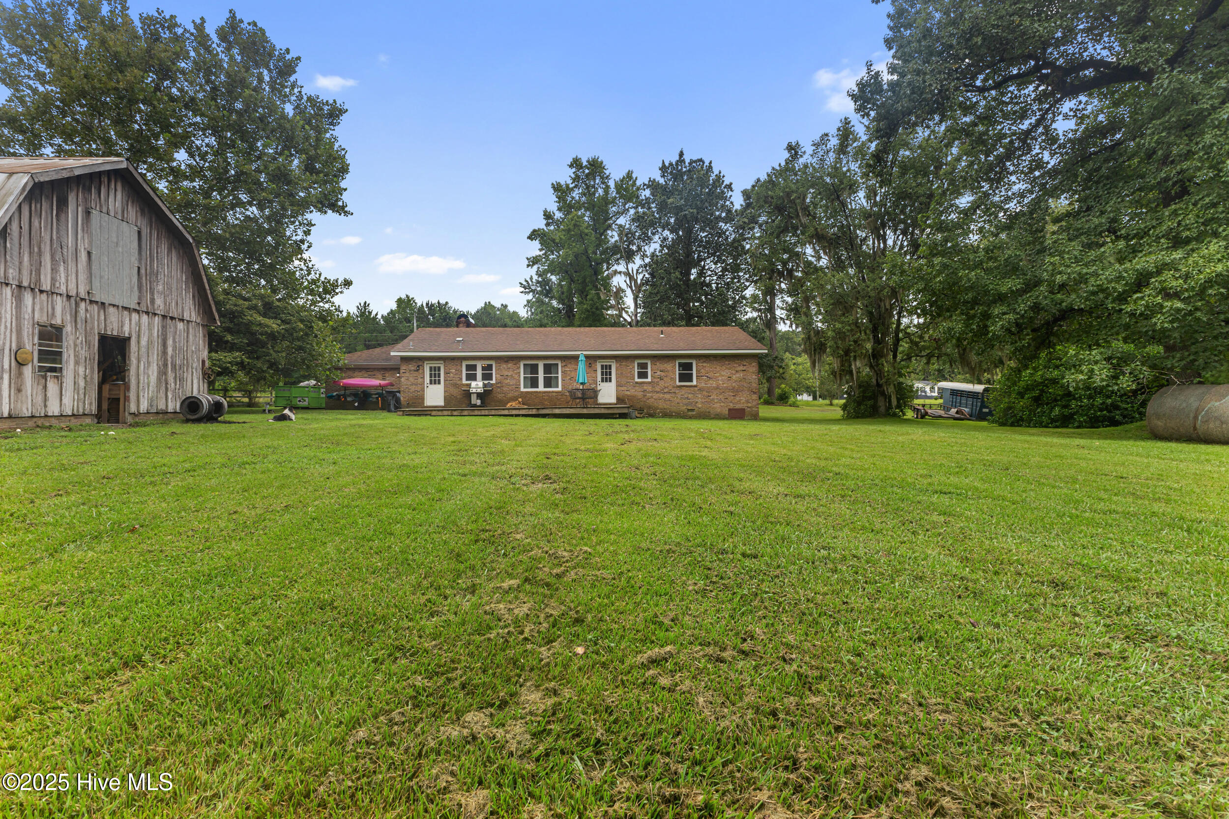 100524507 | Photo 38