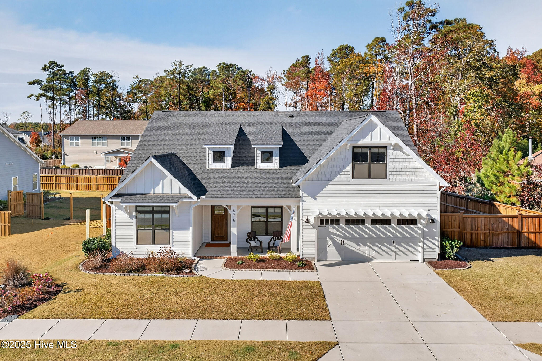 100541568 | Photo 50