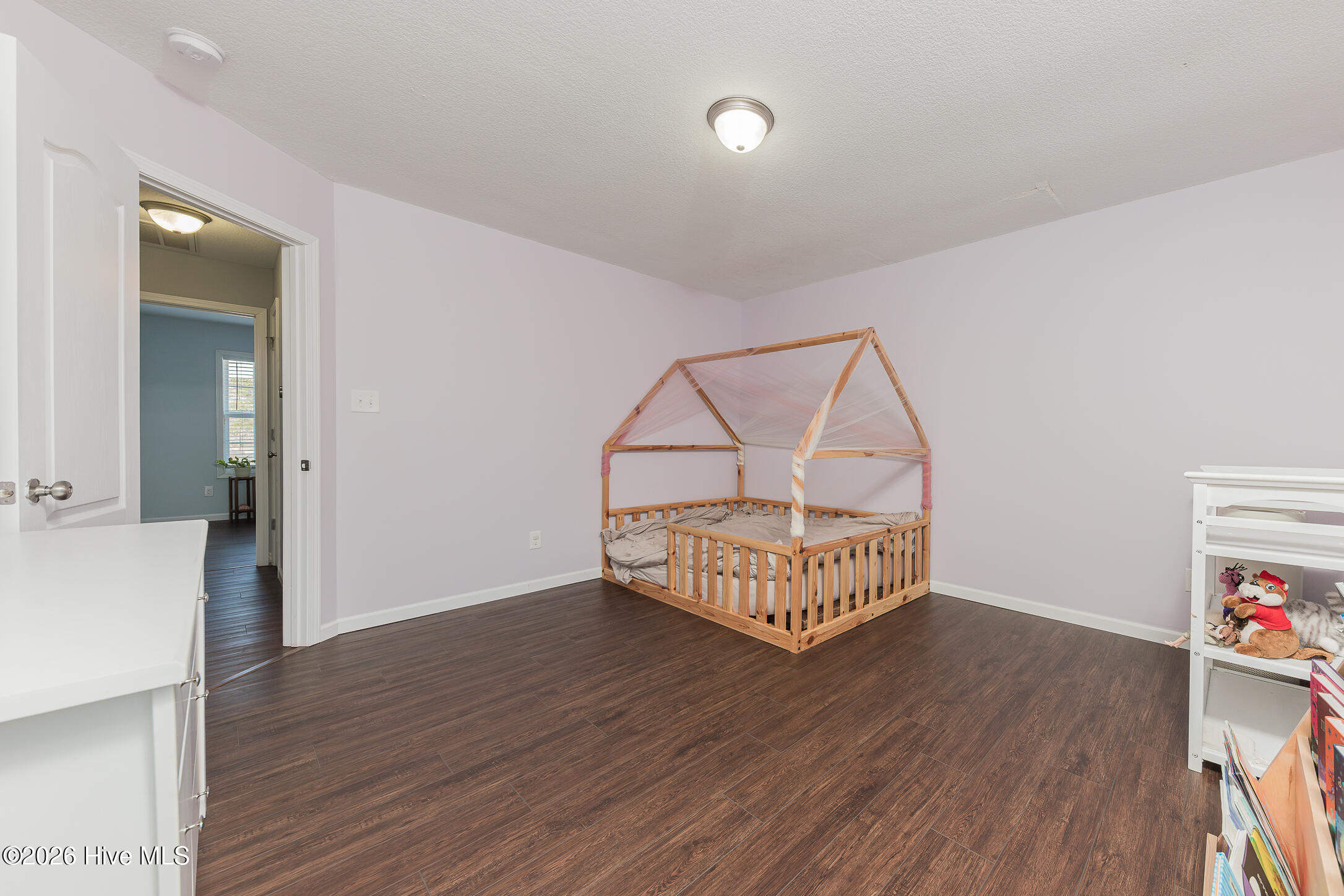 100554751 | Photo 47