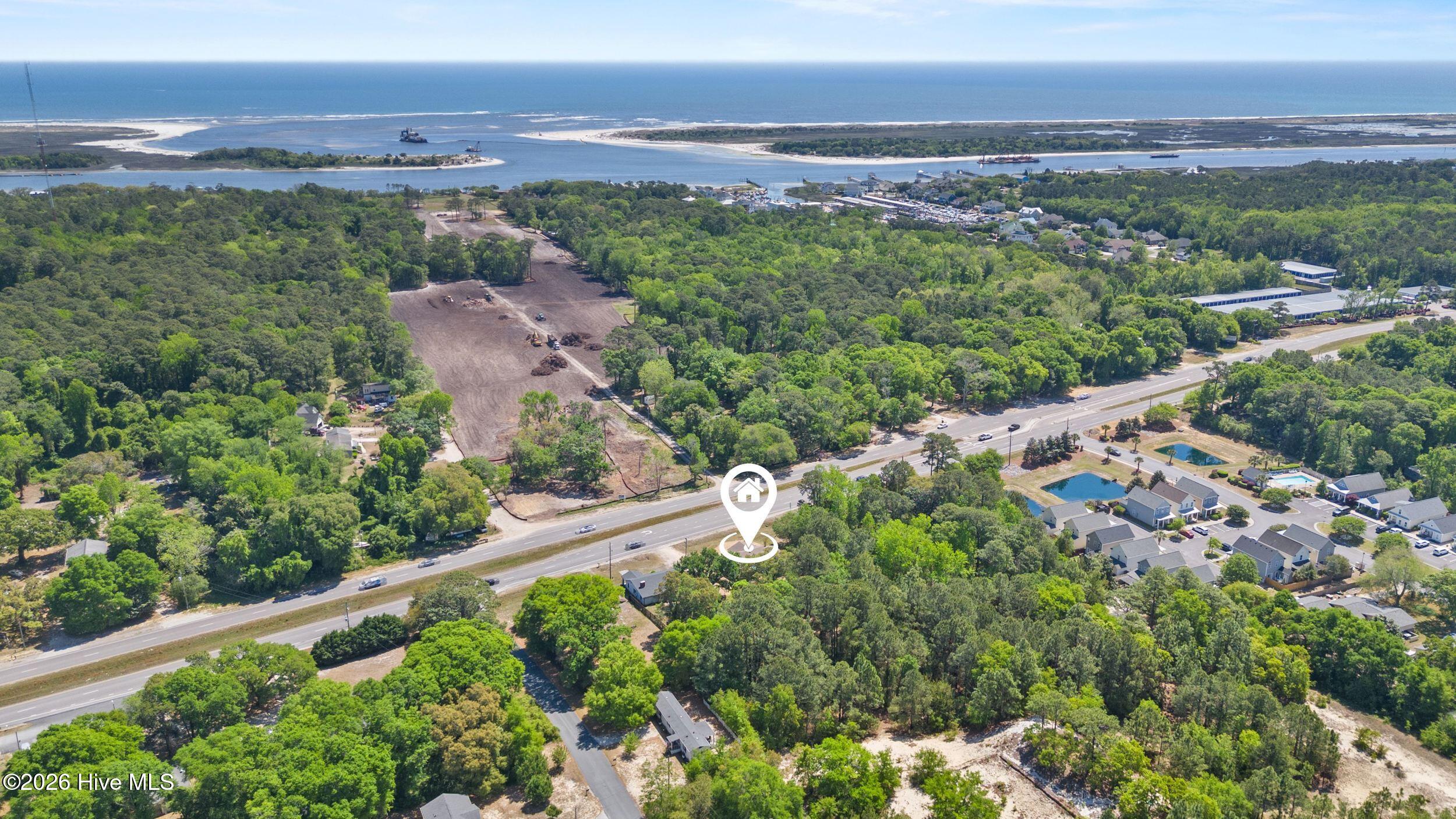 100567287 | Photo 51