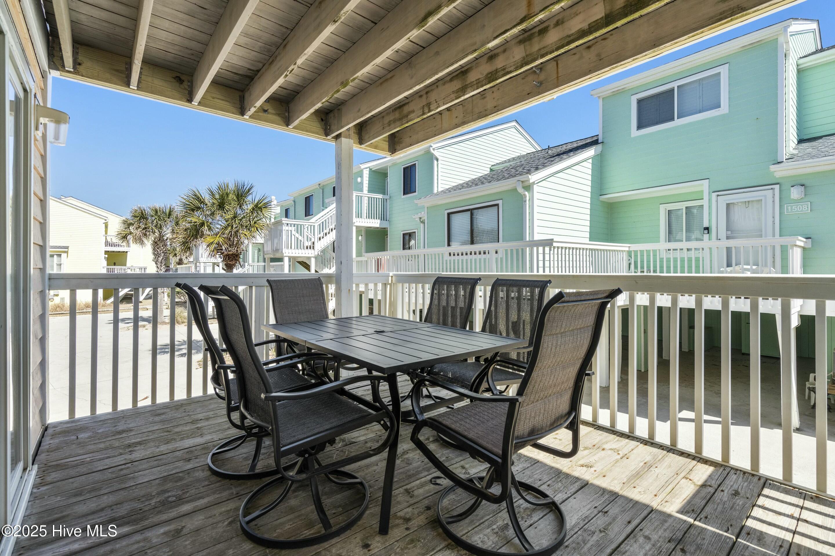 100492295 | Photo 29