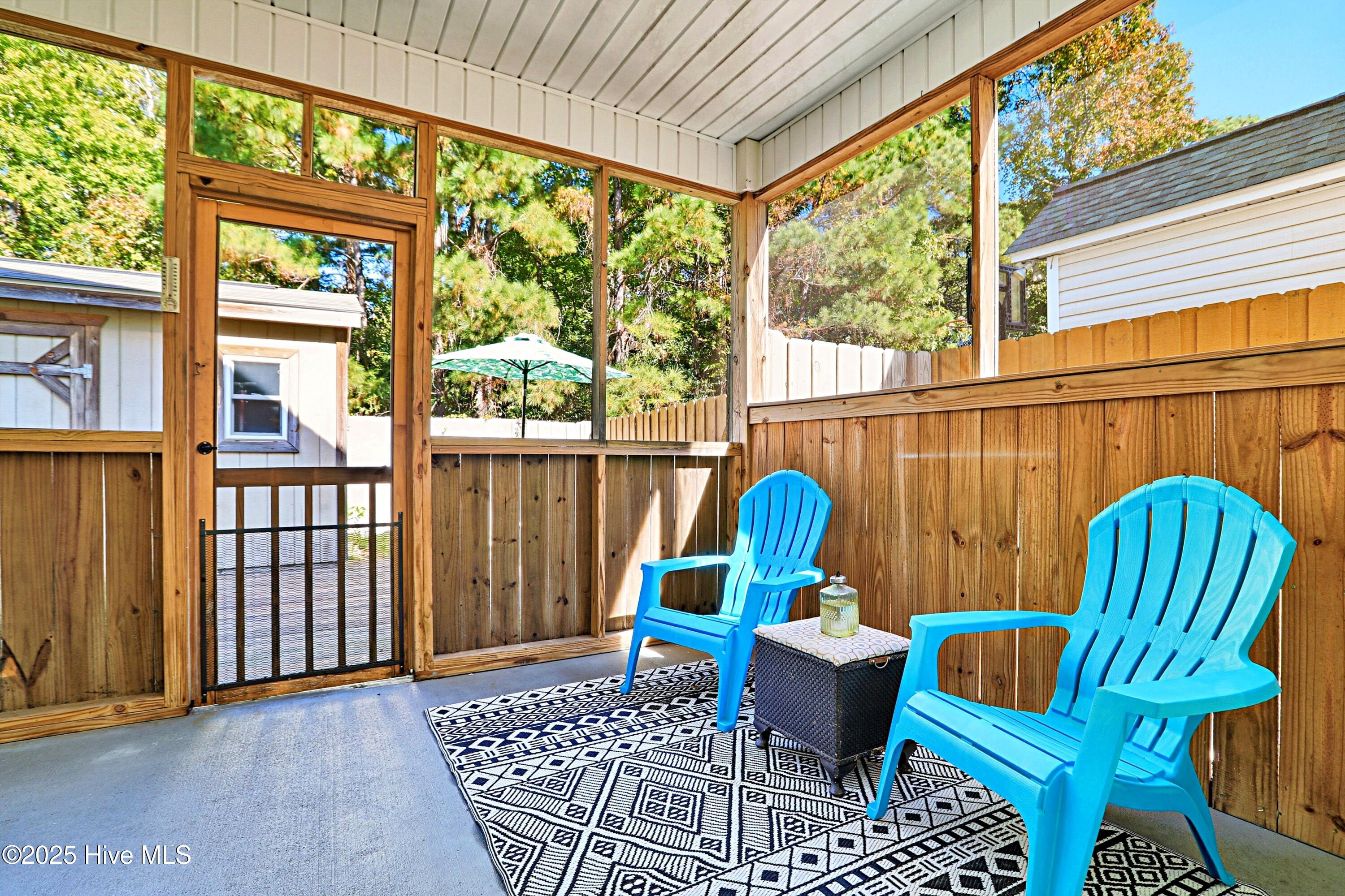 100539974 | Photo 45