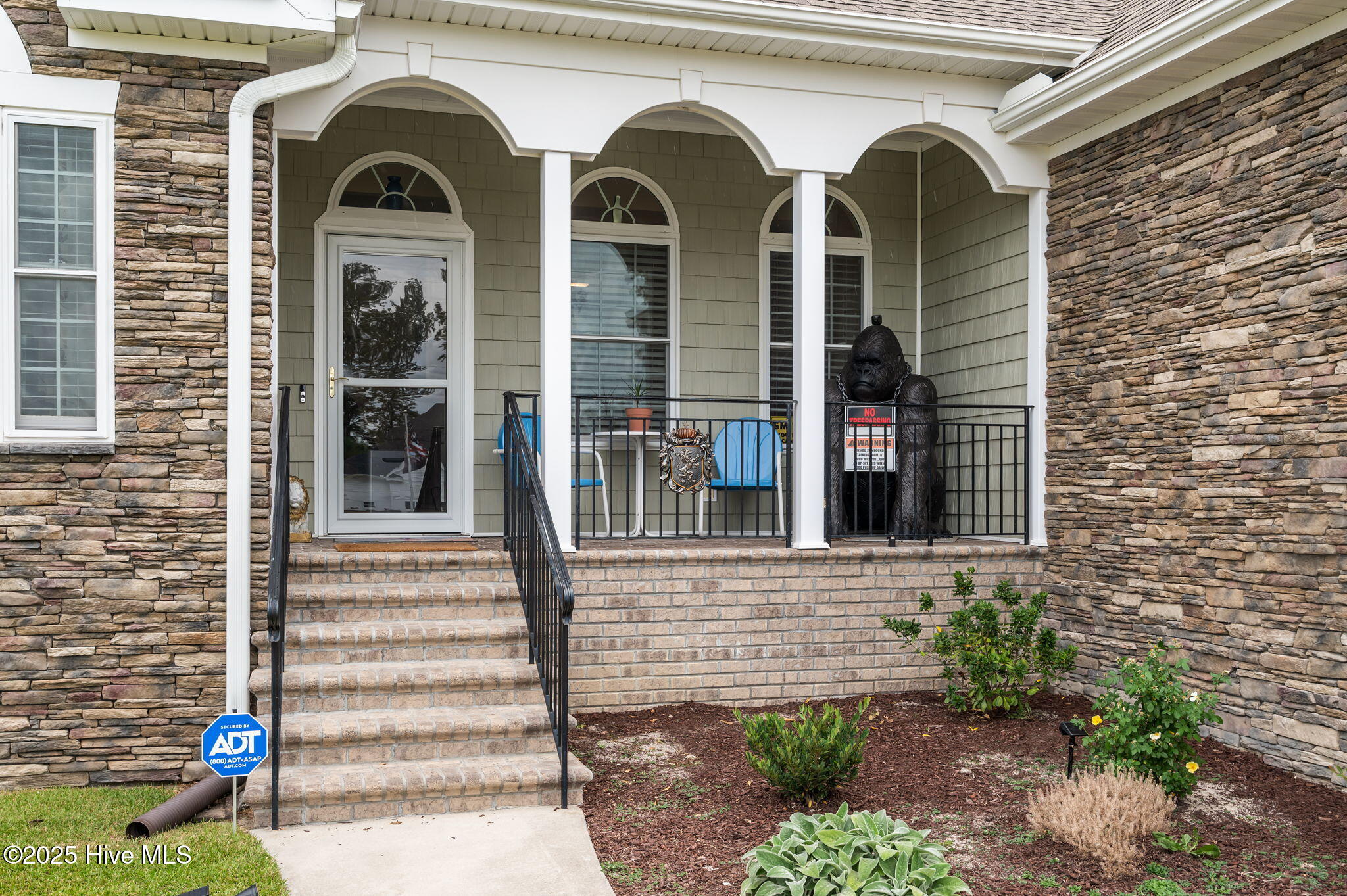 4-web-or-mls-LHV_1845