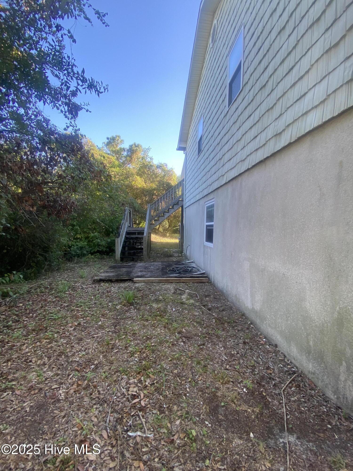 100517561 | Photo 38