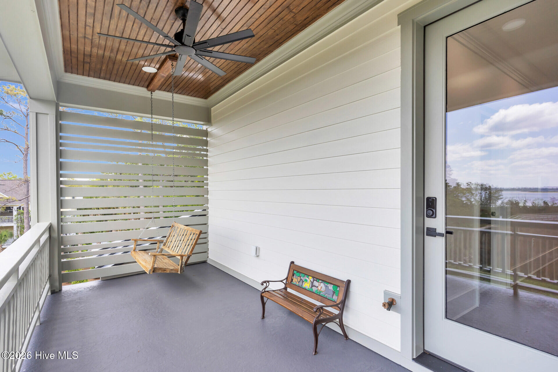 100553549 | Photo 31