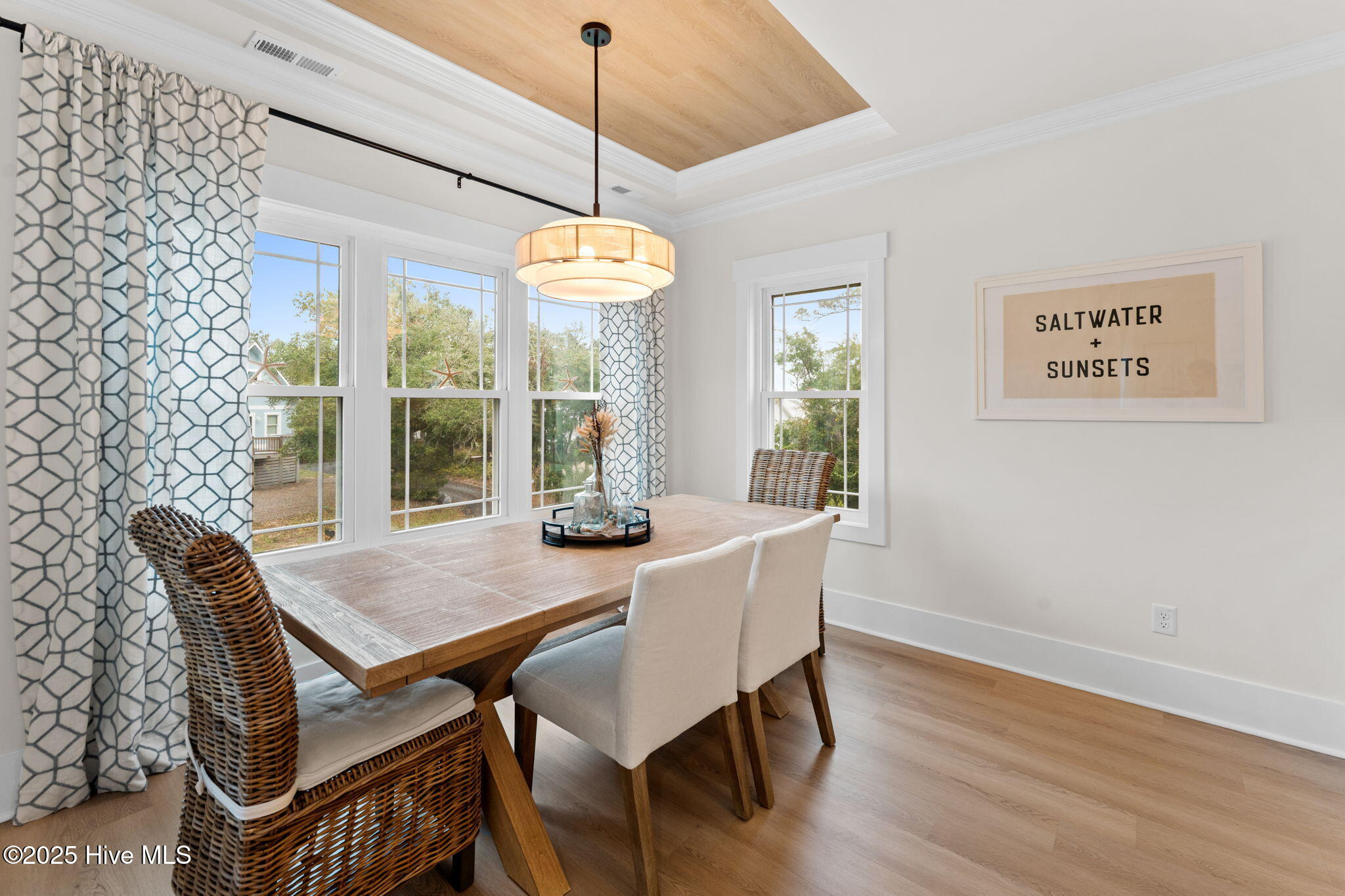 100539028 | Photo 41