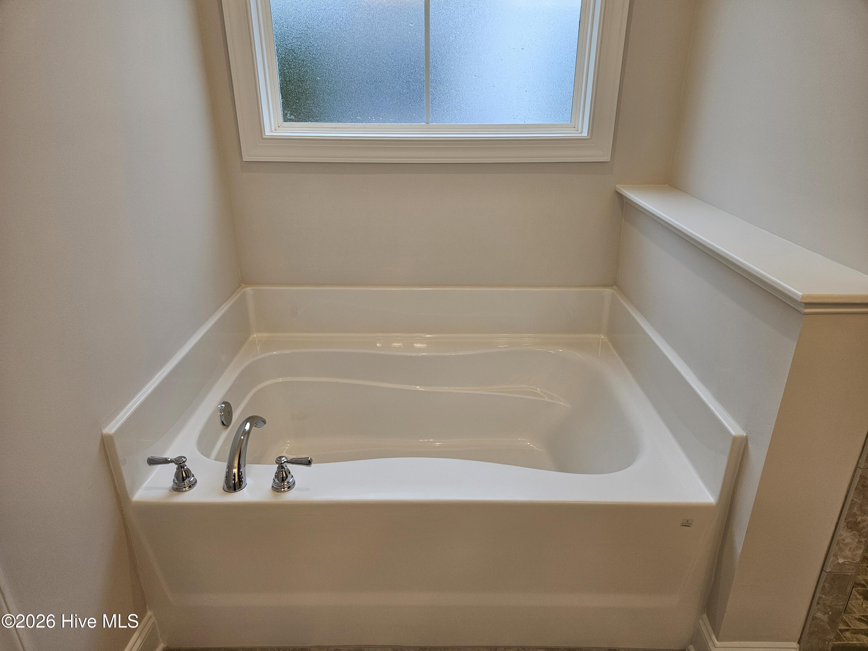 100569103 | Photo 20