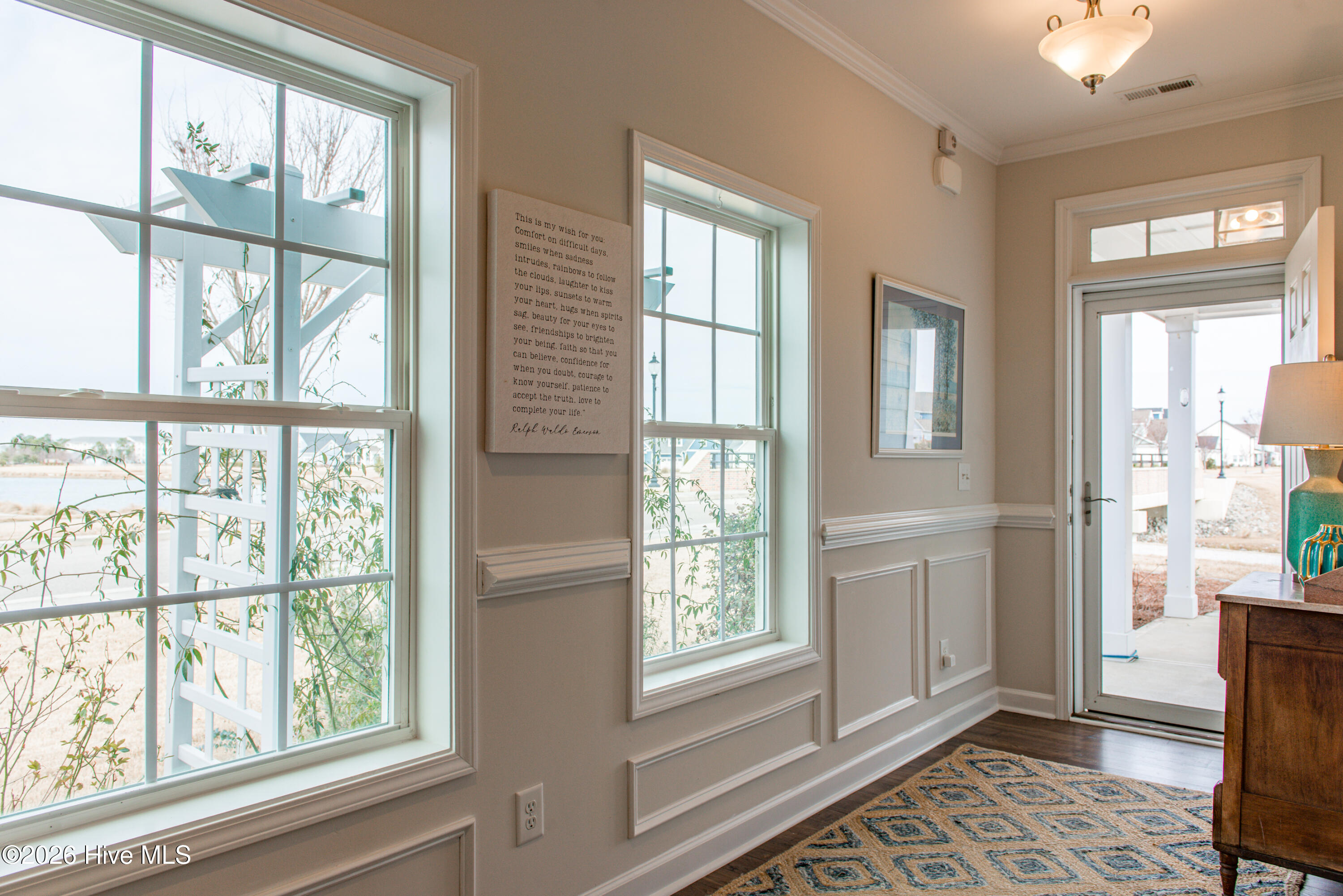 100553432 | Photo 12