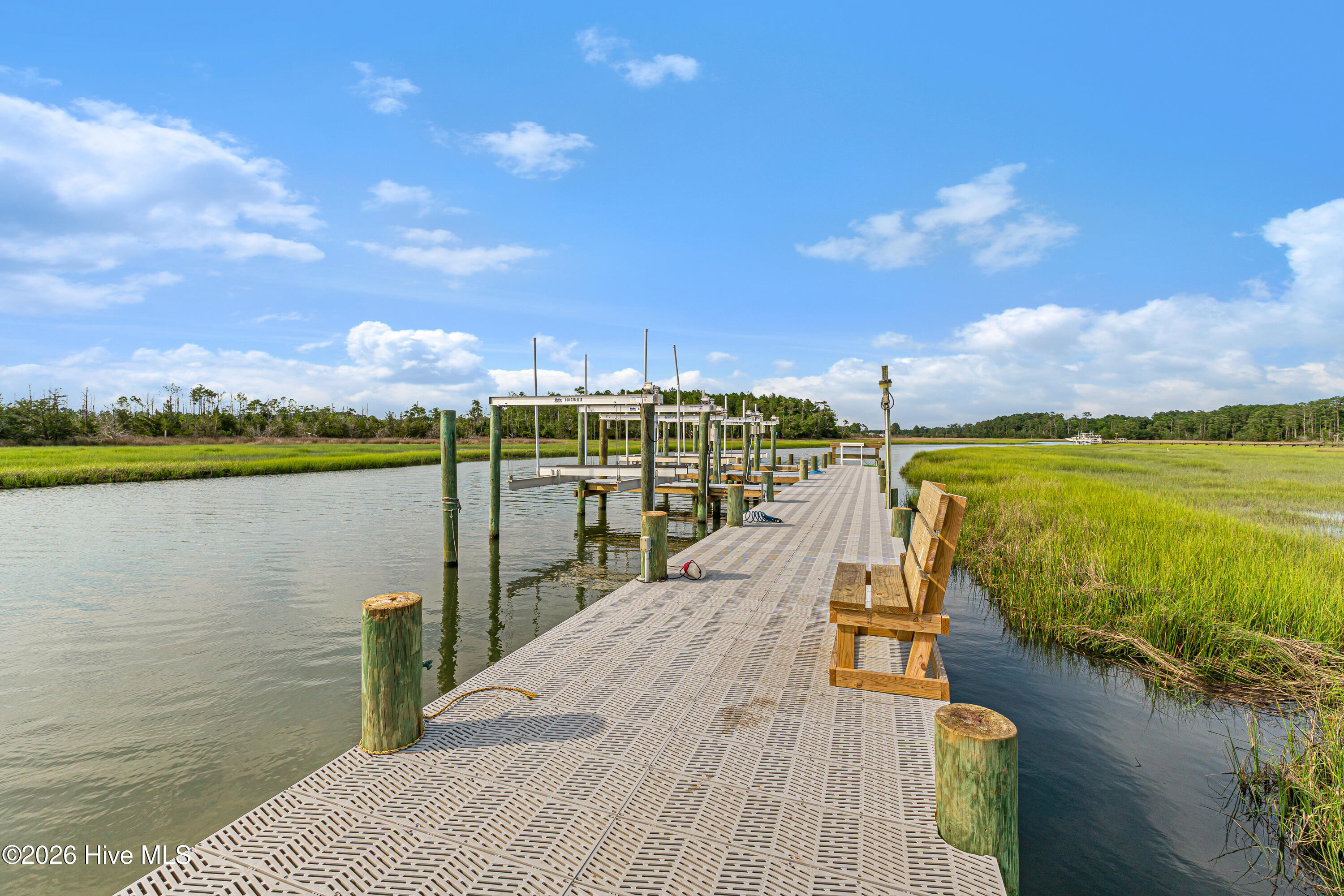 524 Shipmast Court & Slip #4,Beaufort