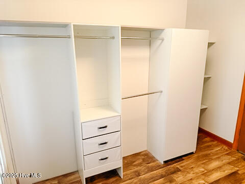 100532575 | Photo 13