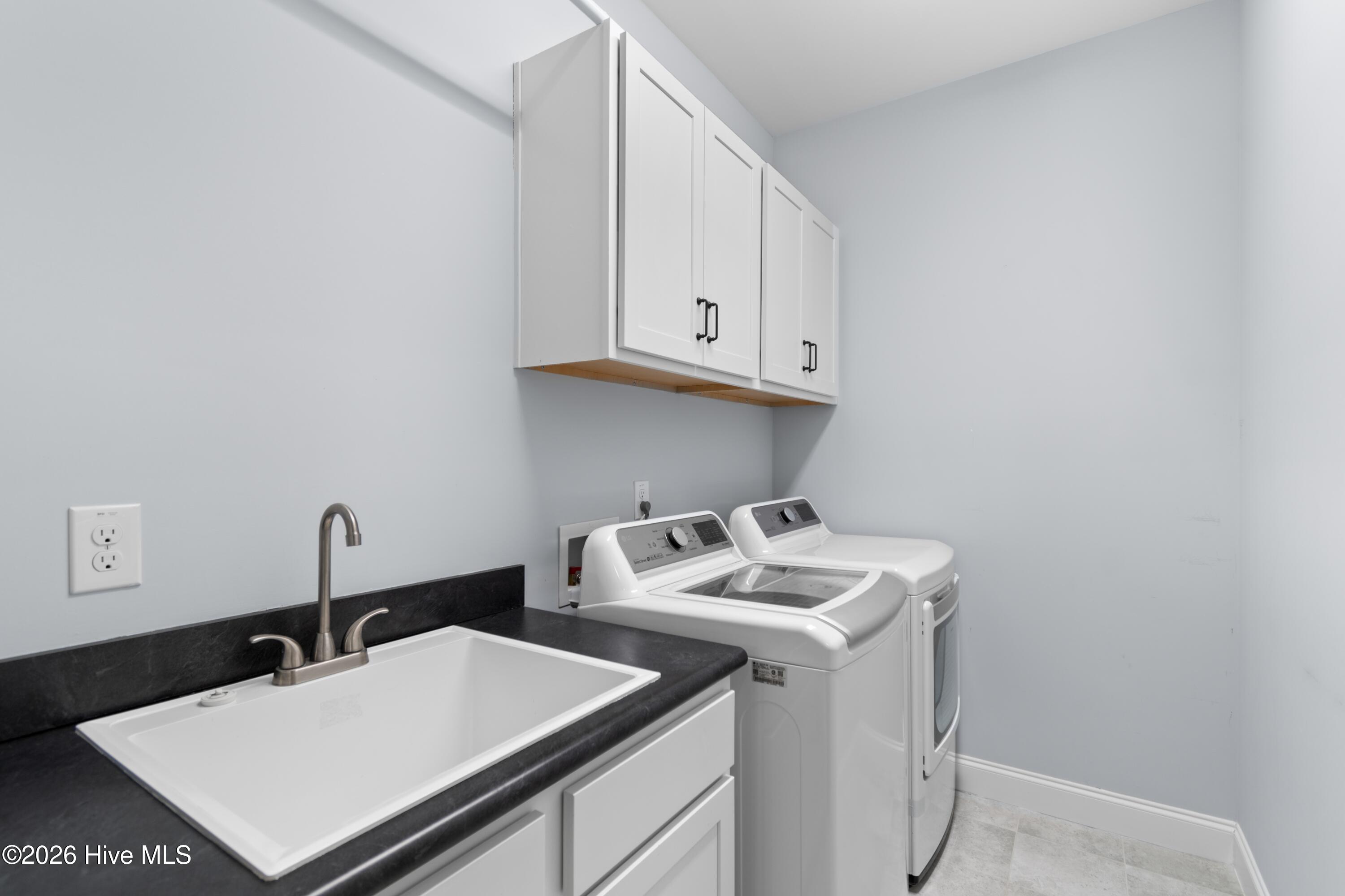 100549158 | Photo 22