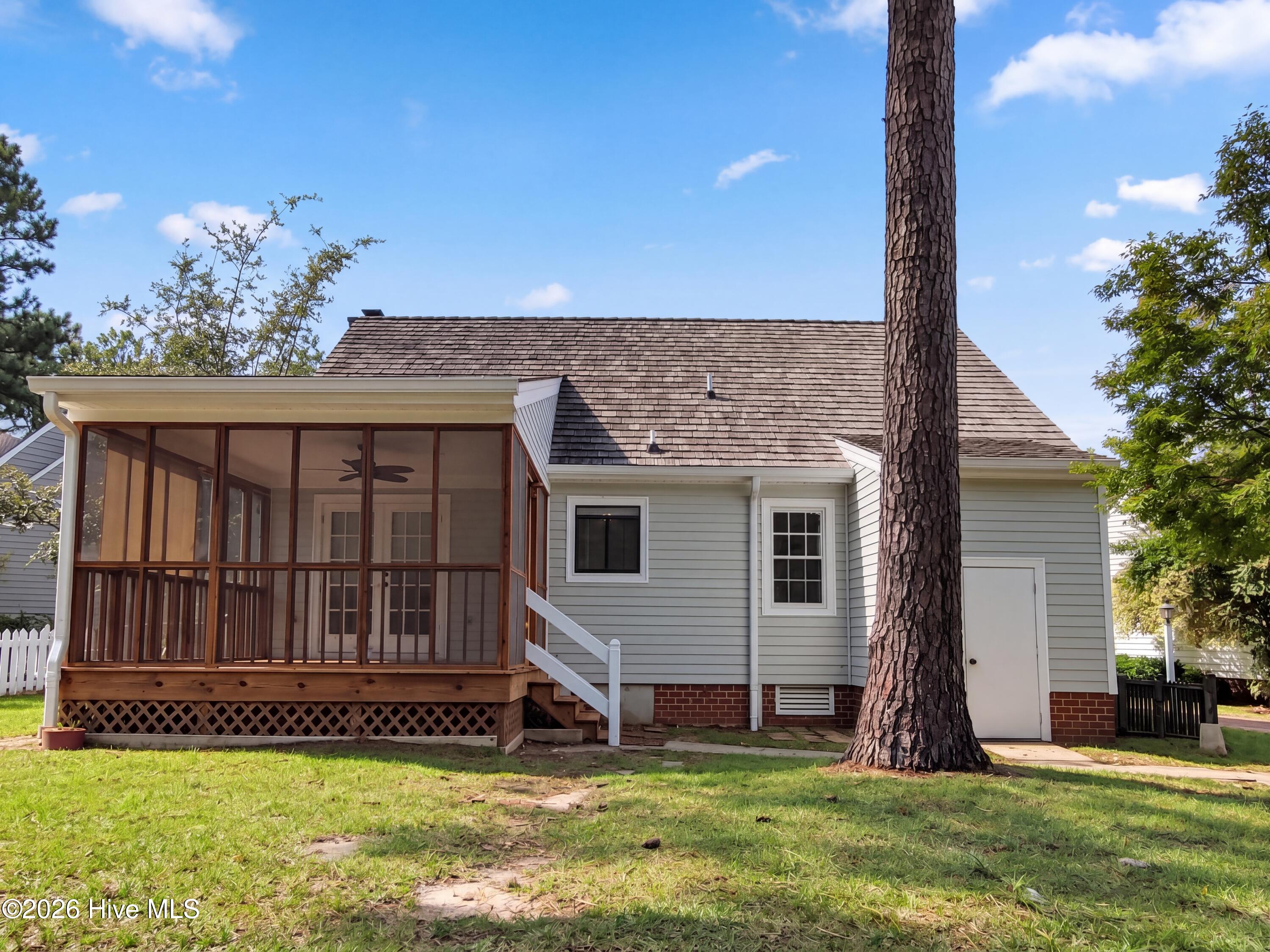 100611126