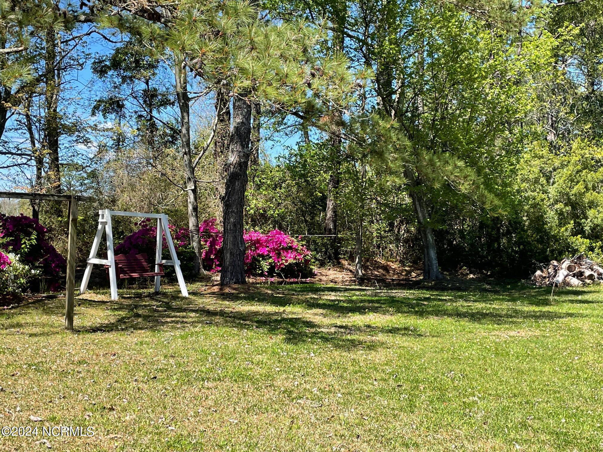 152 W Bayshore Drive,Cedar Island