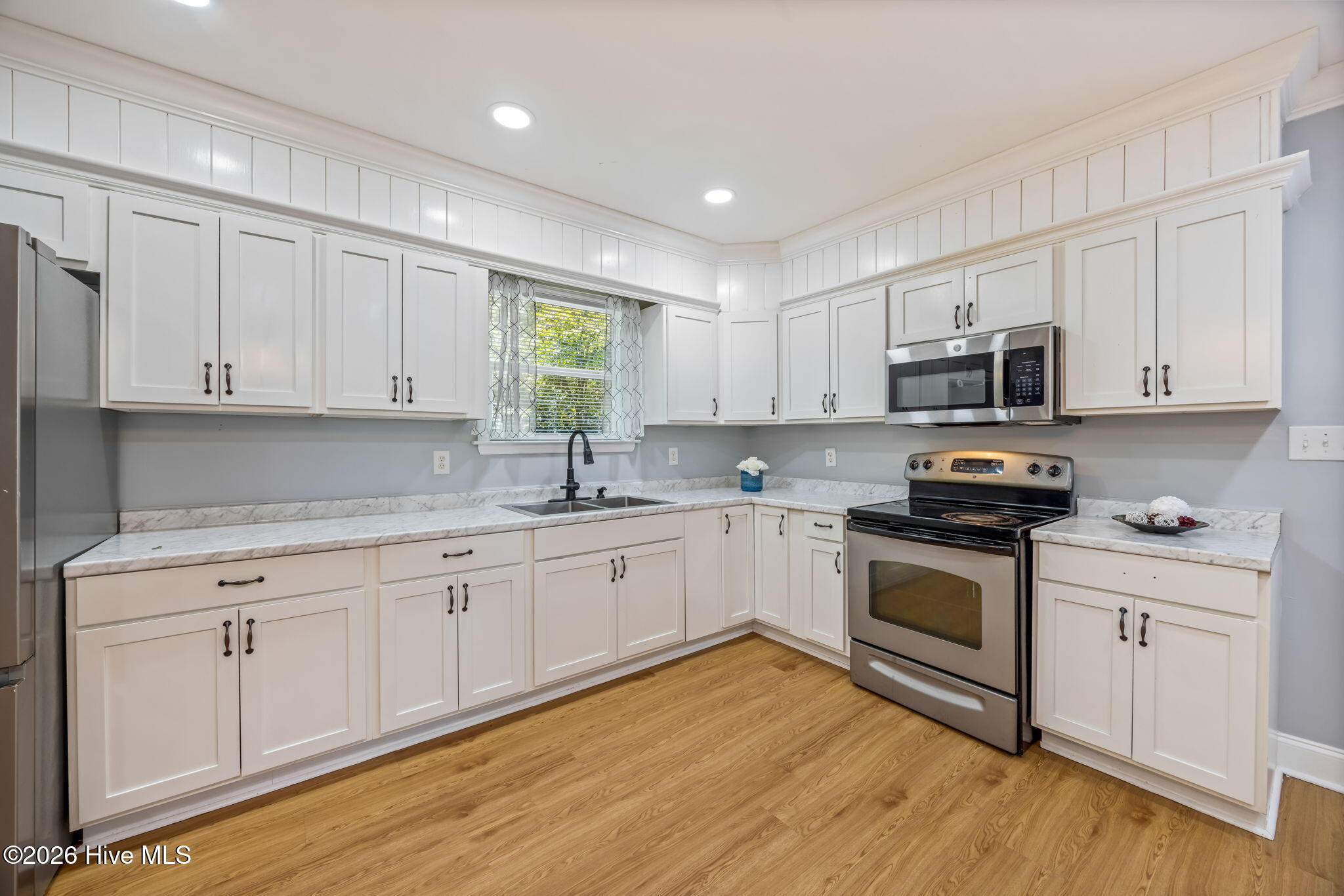 26-web-or-mls-1917 Haynie Drive-24