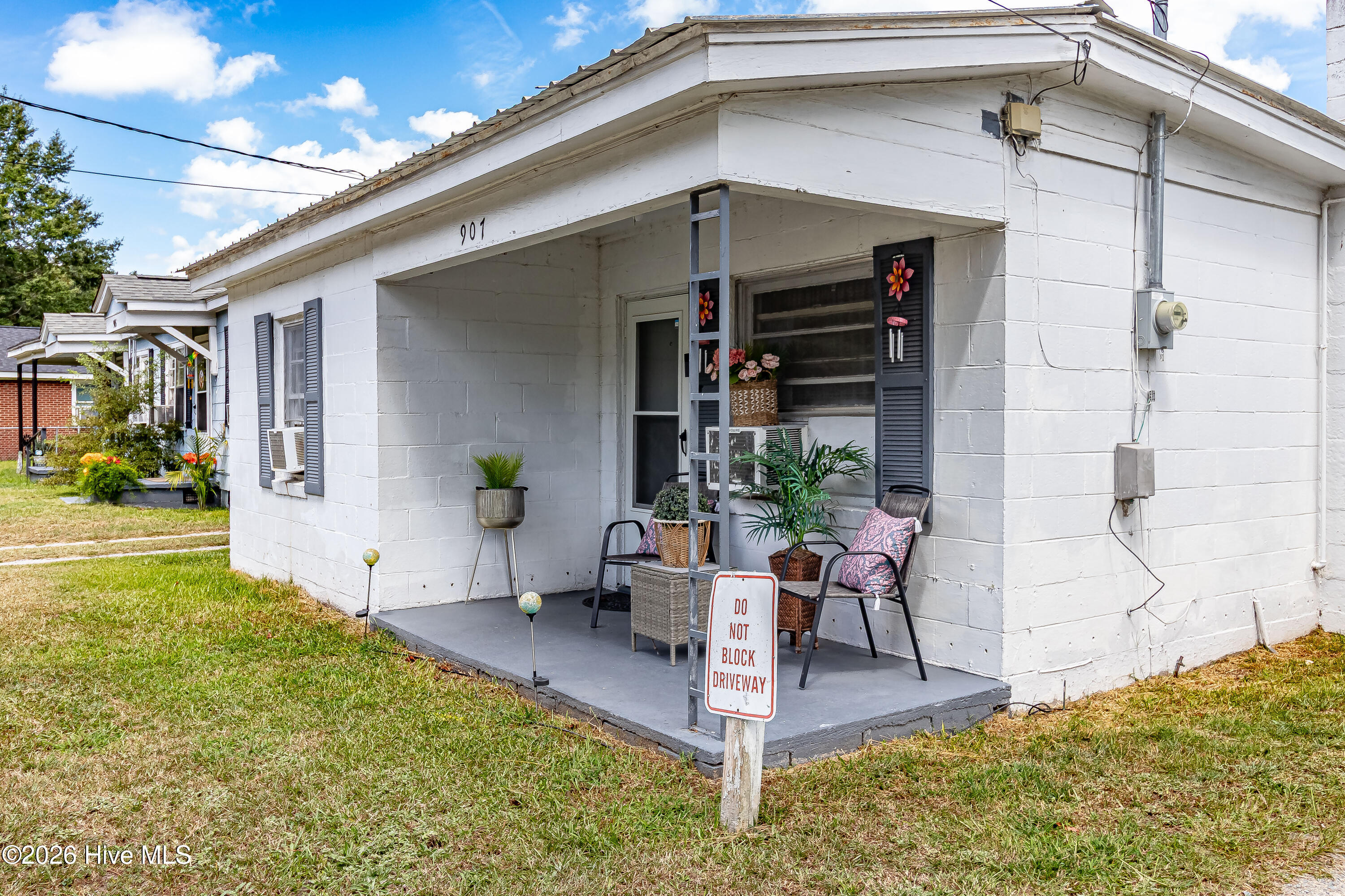 Photo 3 of Single family home for sale at 907 E 4th Street, Goldsboro, NC 27534 | MLS# 100604089 | Listing updated on 2026-09-17