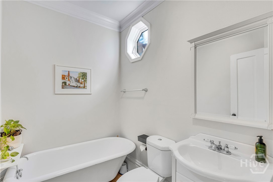 213 W Duffy Street, Savannah, GA, 31401