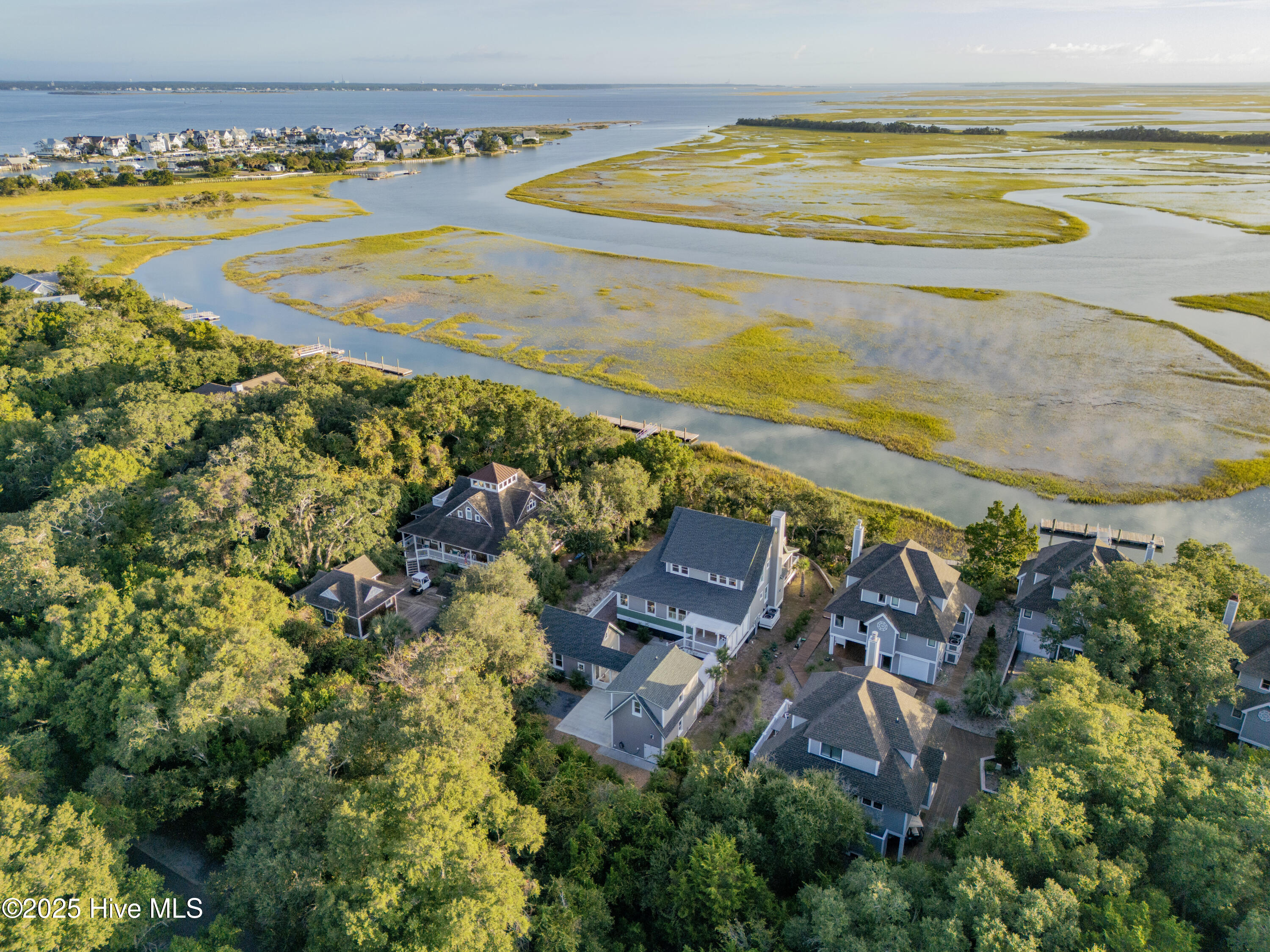 100534977 | Photo 58