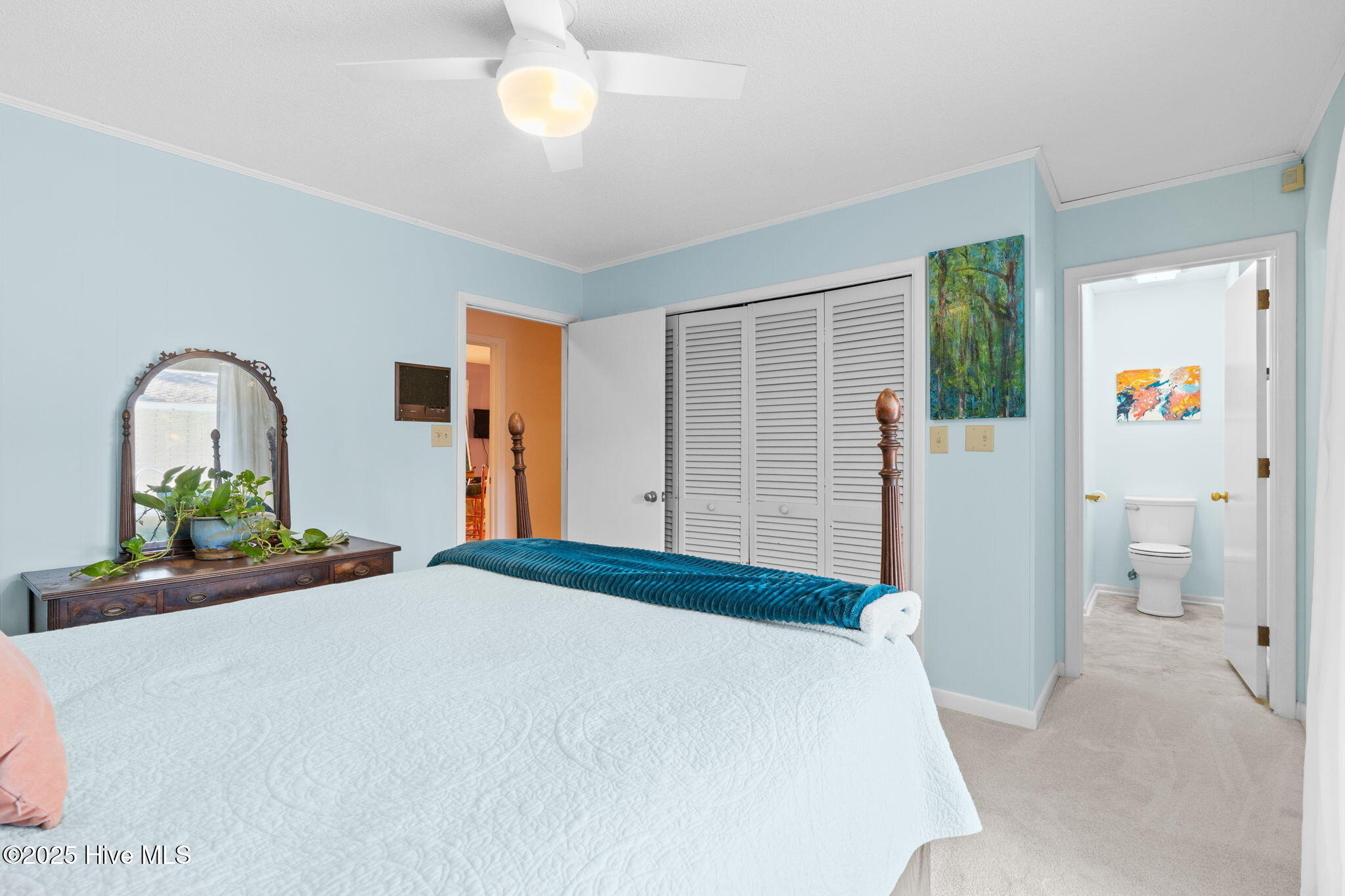 100544236 | Photo 48