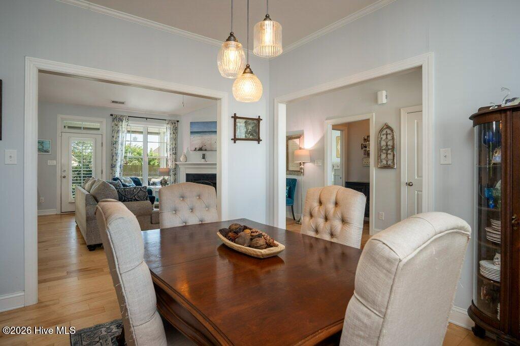 100569625 | Photo 14