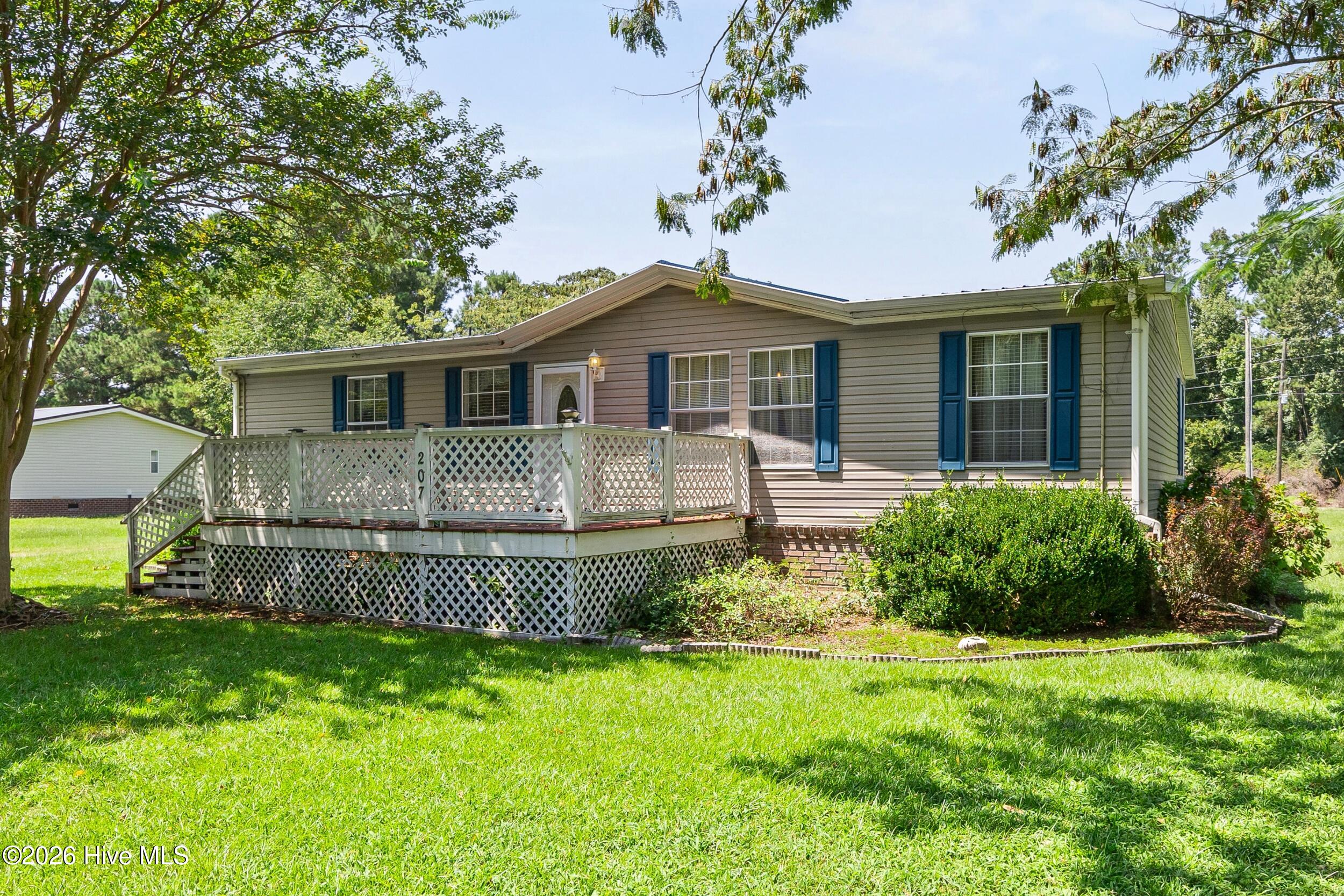 2nd image of 207 Betty Dr, Burgaw, NC 28425 | MLS# 100597630