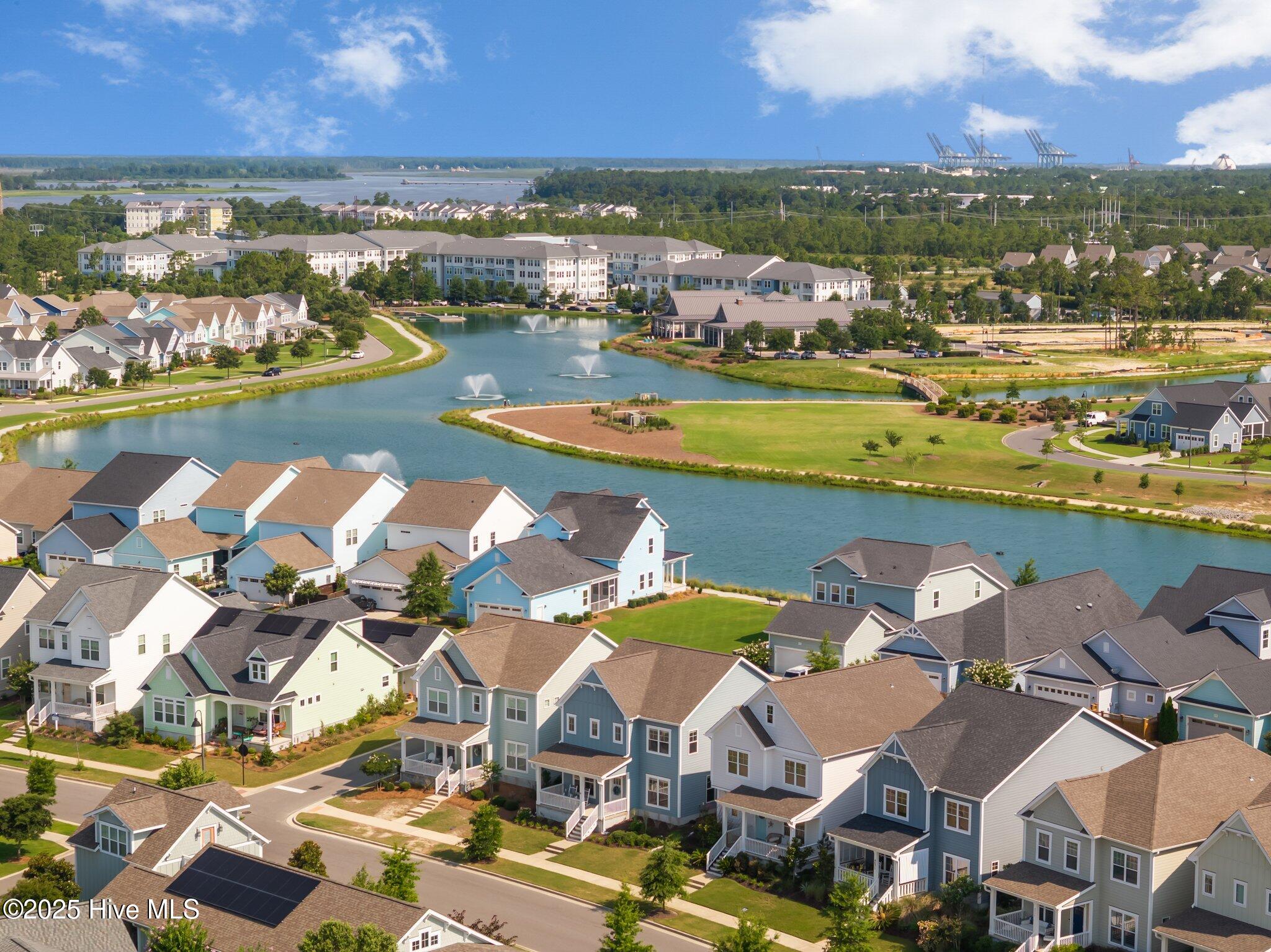 100515846 | Photo 48