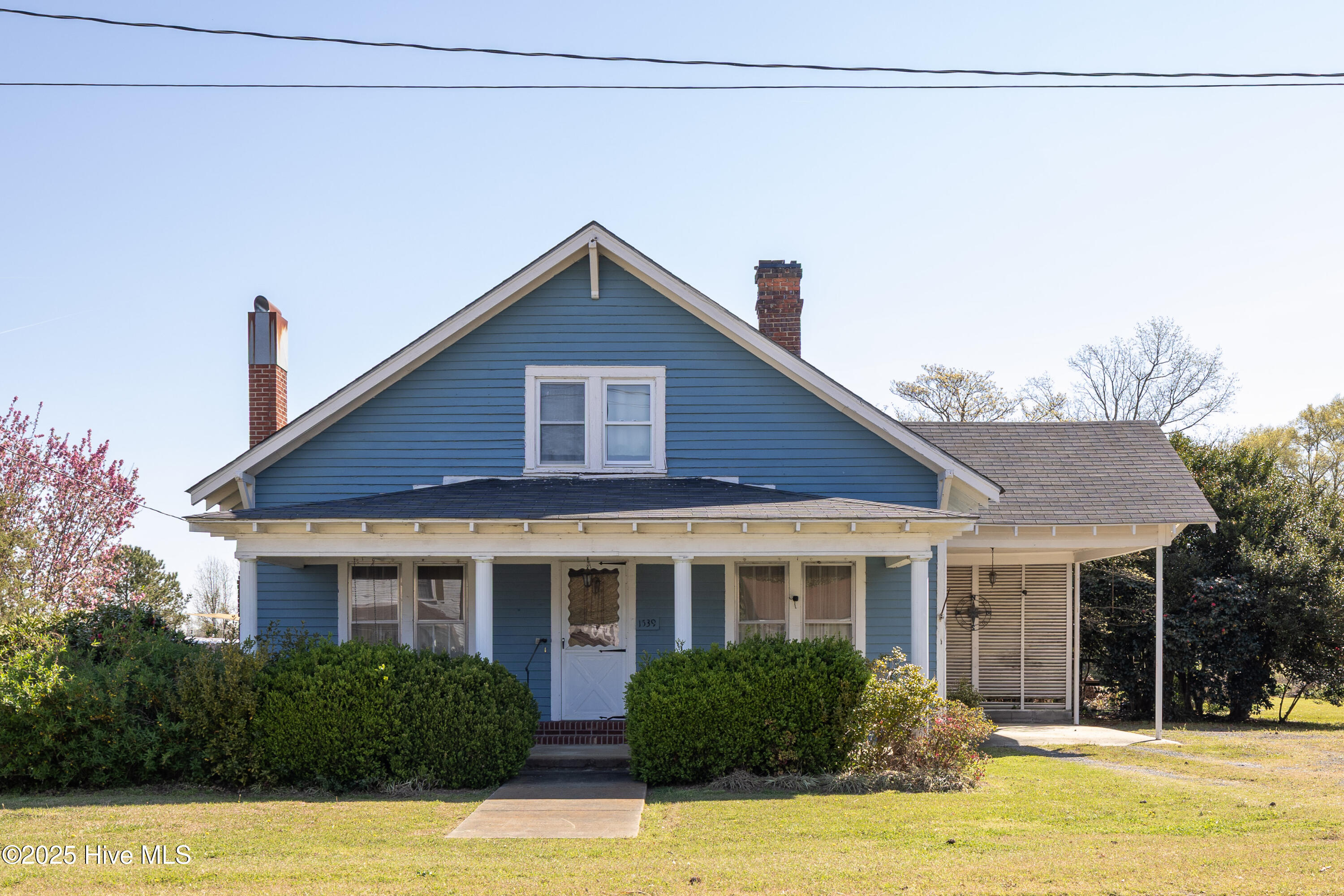 Homes for sale in Clinton, NC | 1539 Old Us 701 Hwy, Clinton, NC 28328 | MLS# 100498401