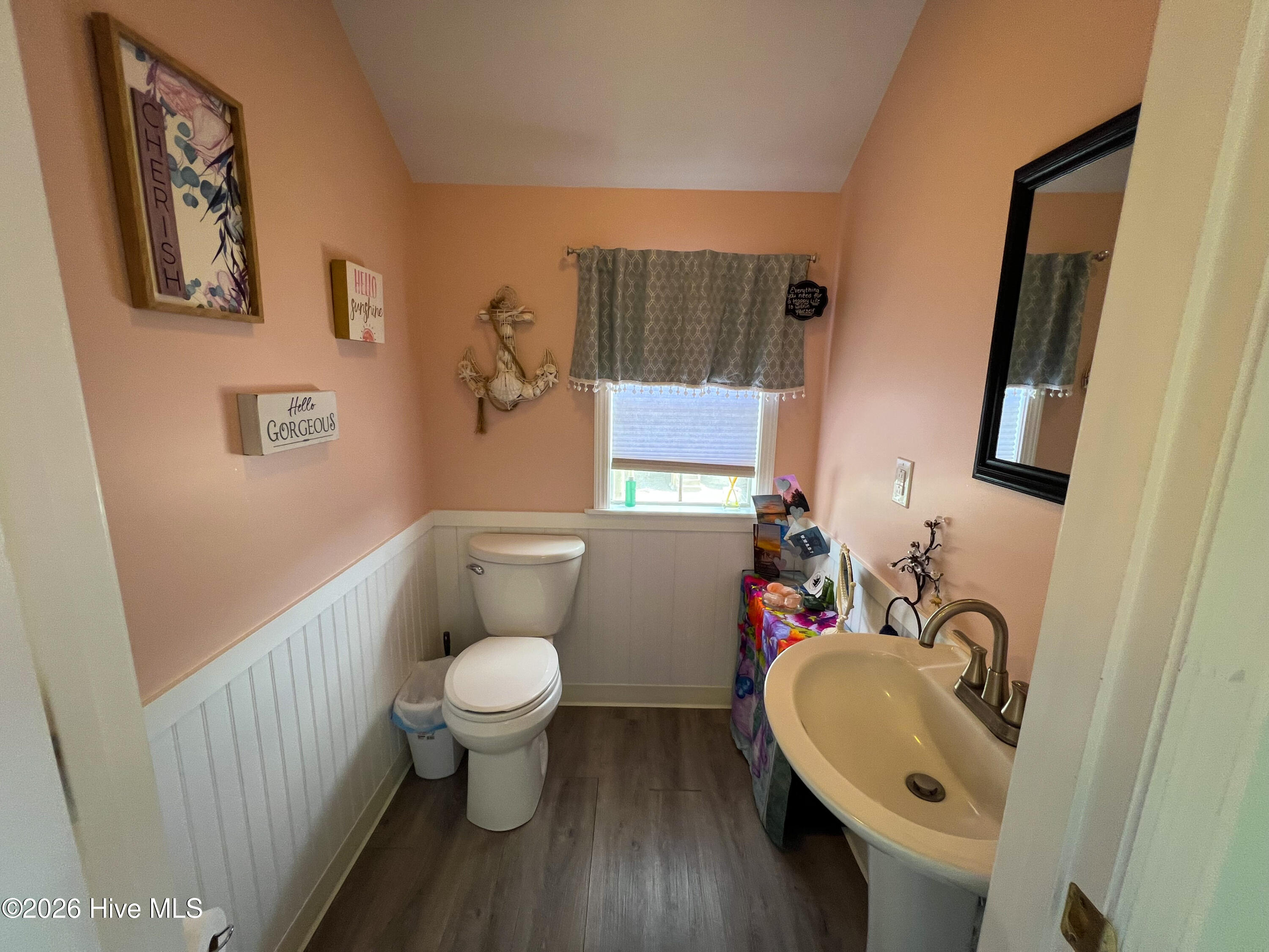 402 Hodges Street, Oriental, NC, 28571