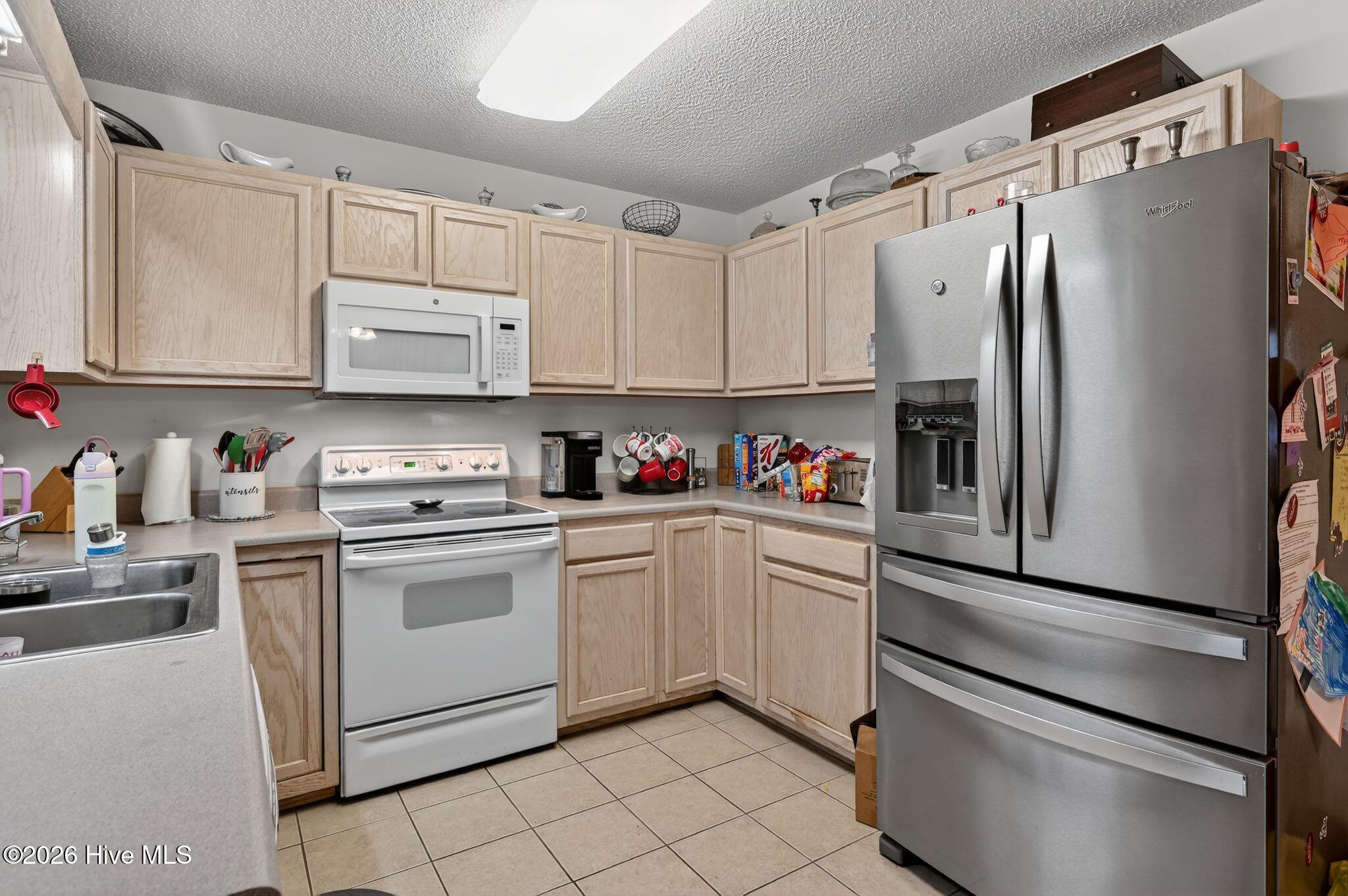 100558774 | Photo 10