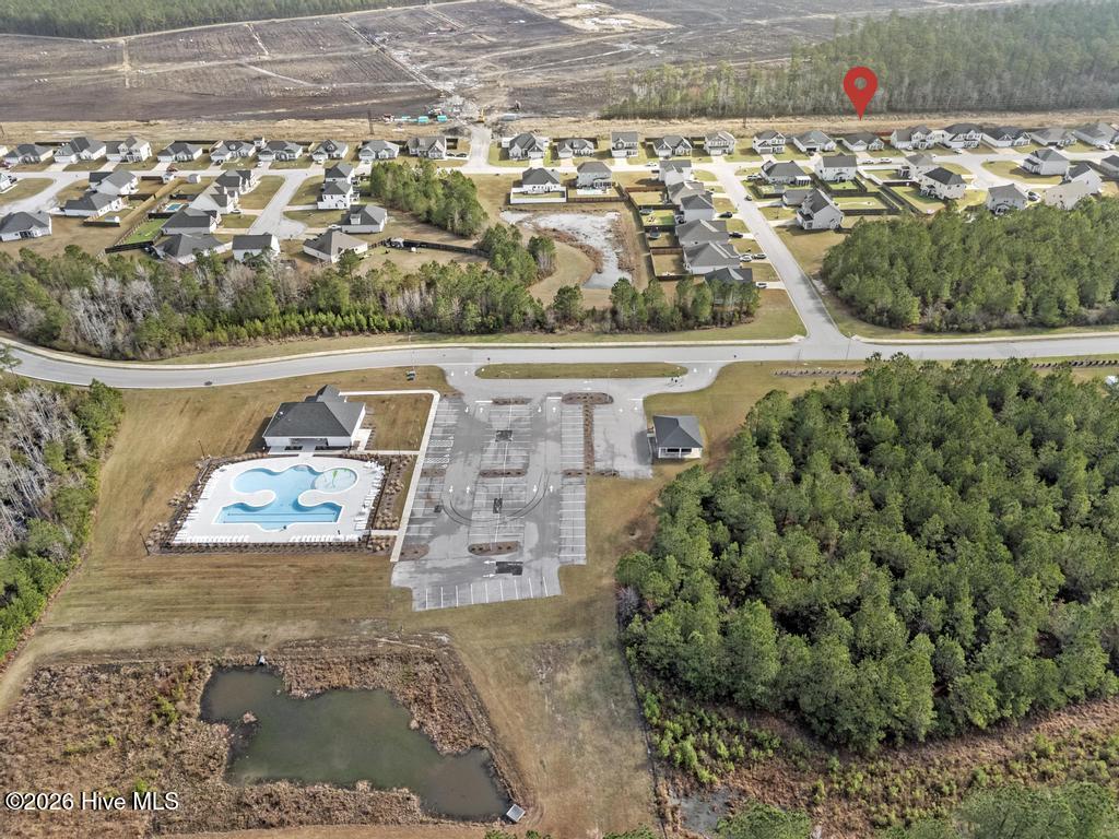 100560376 | Photo 55