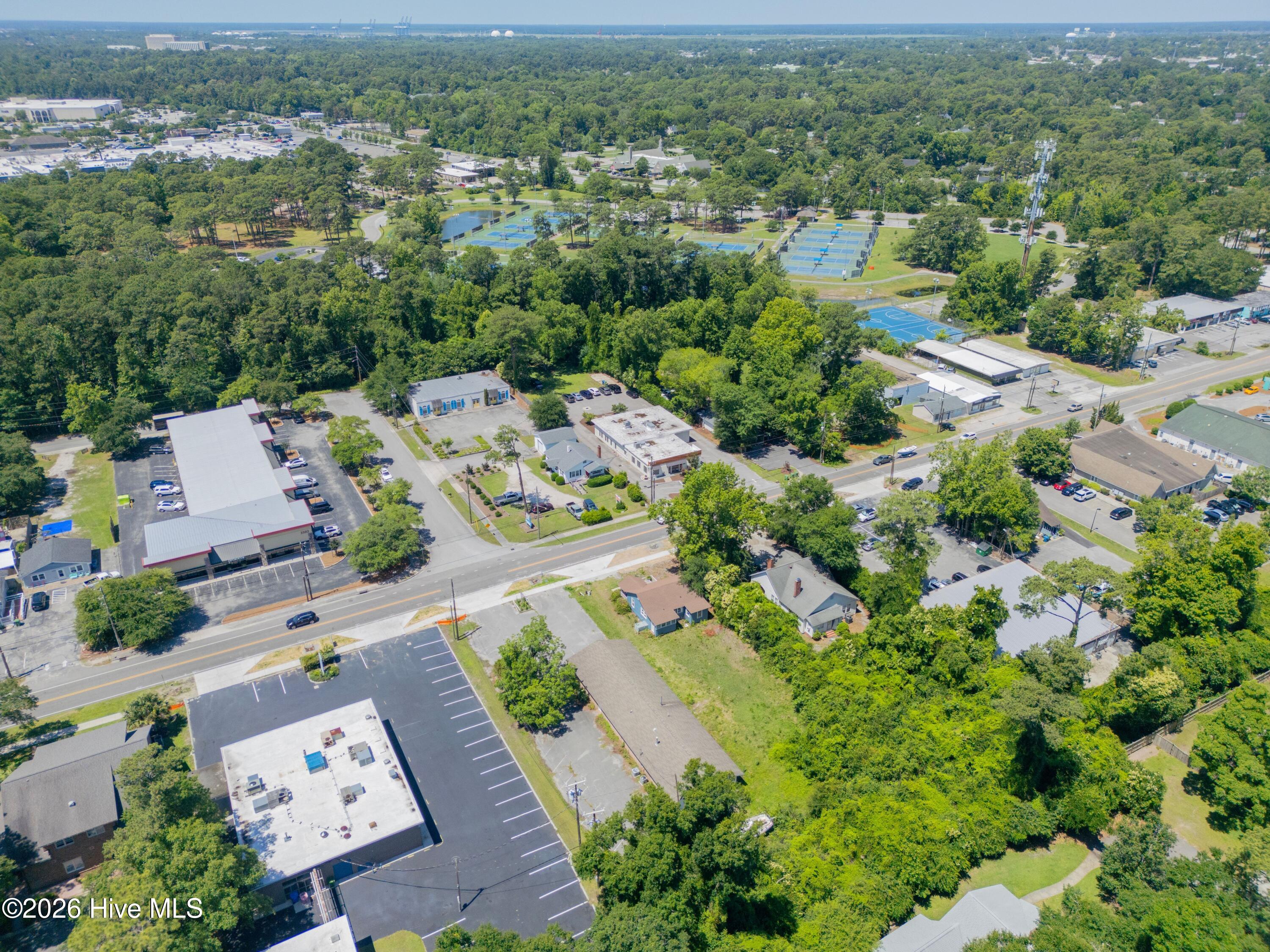 Exterior photo of 3421 Wrightsville Avenue, Wilmington, NC 28403. MLS: 100593088